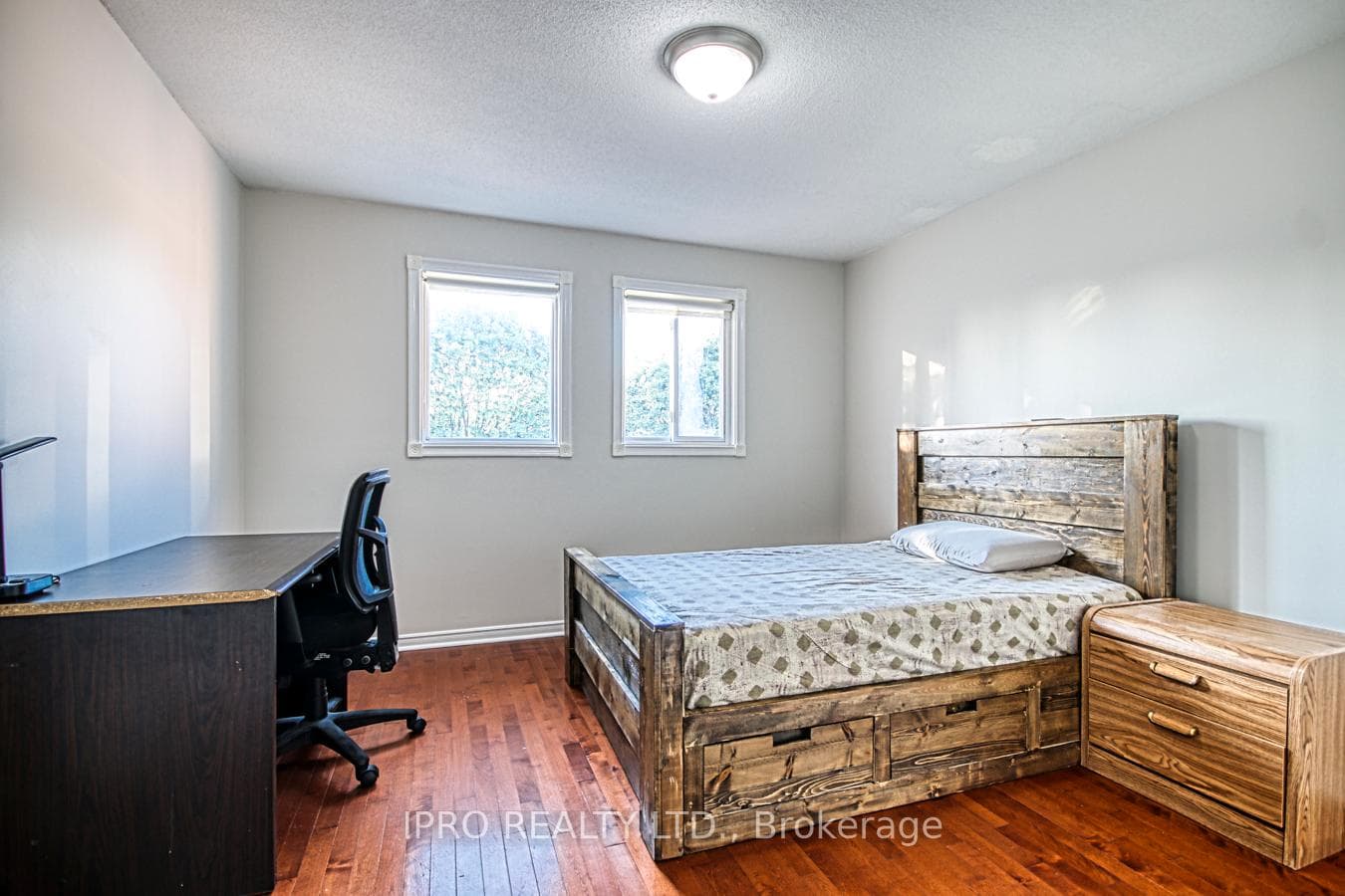 1861 Bainbridge Drive photo 32