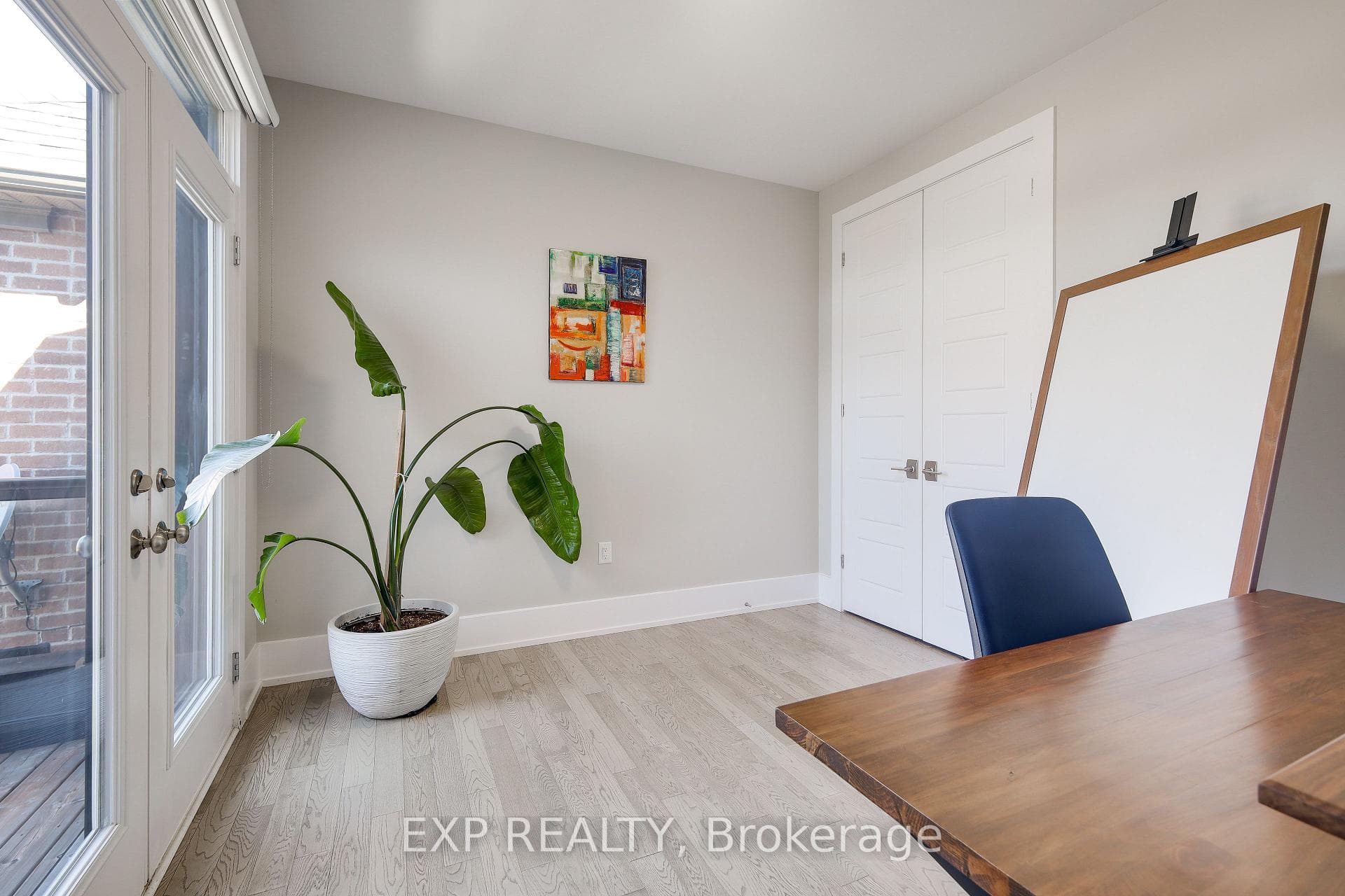 3221 Daisy Way photo 22