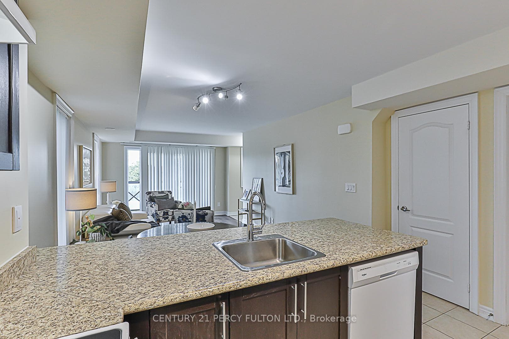 30 Dunsheath Way Unit 502 photo 19