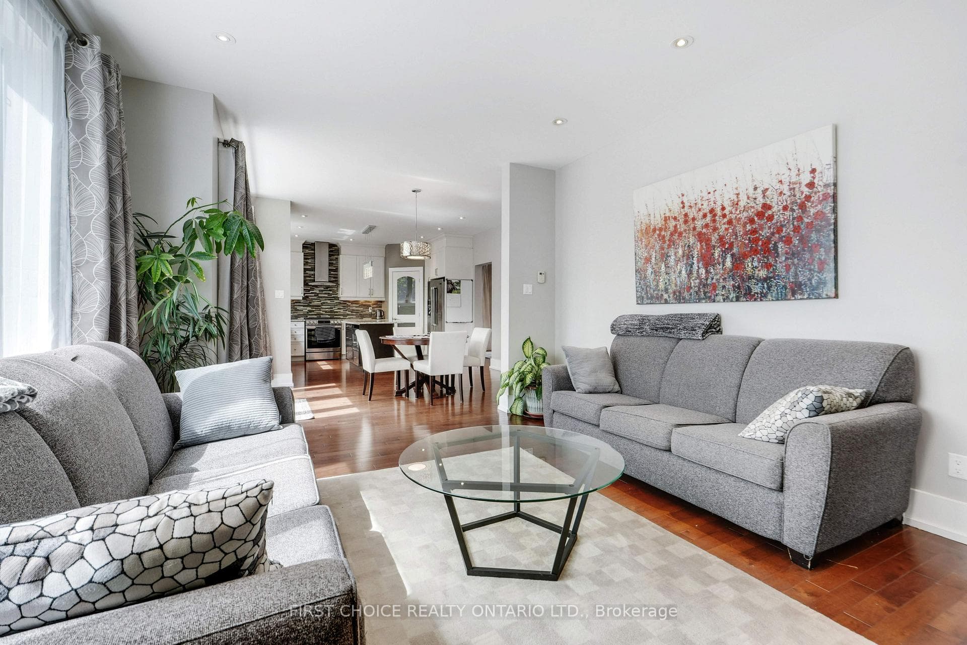 38 Withrow Avenue photo 19