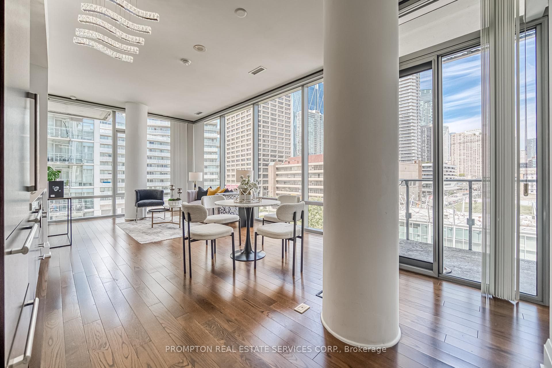 39 Queens Quay Unit 503 photo 6