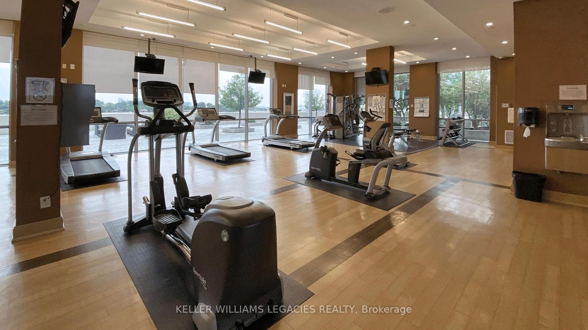 181 Village Green Square Unit 719 photo 14