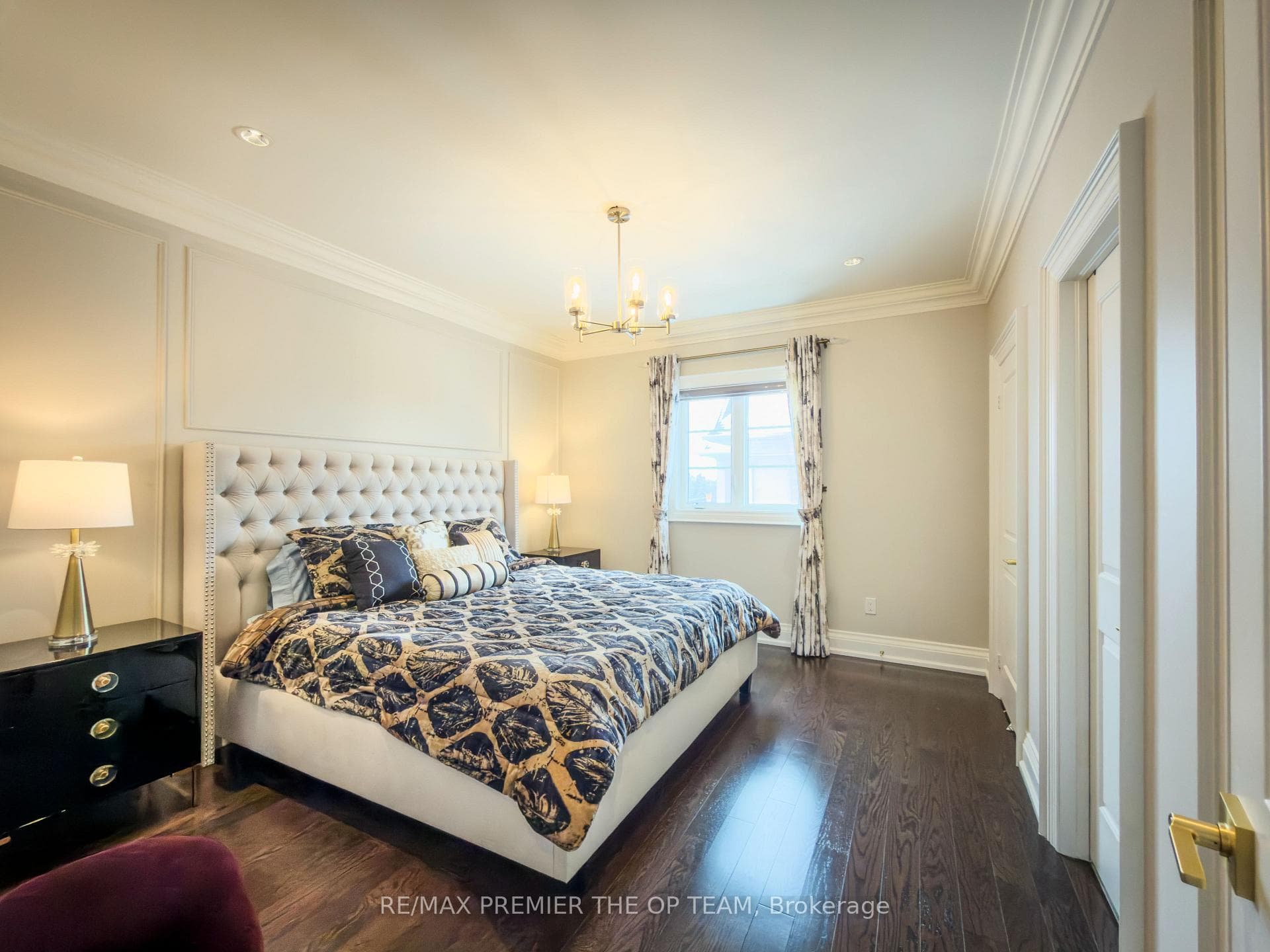 4 John Carroll Drive photo 30
