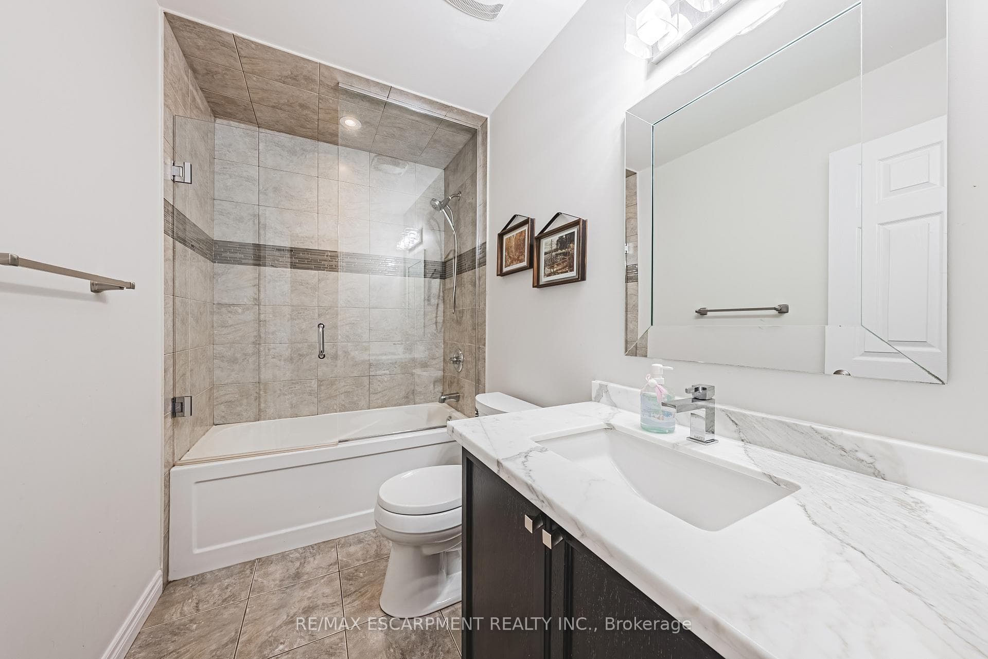 48 Madonna Drive photo 19