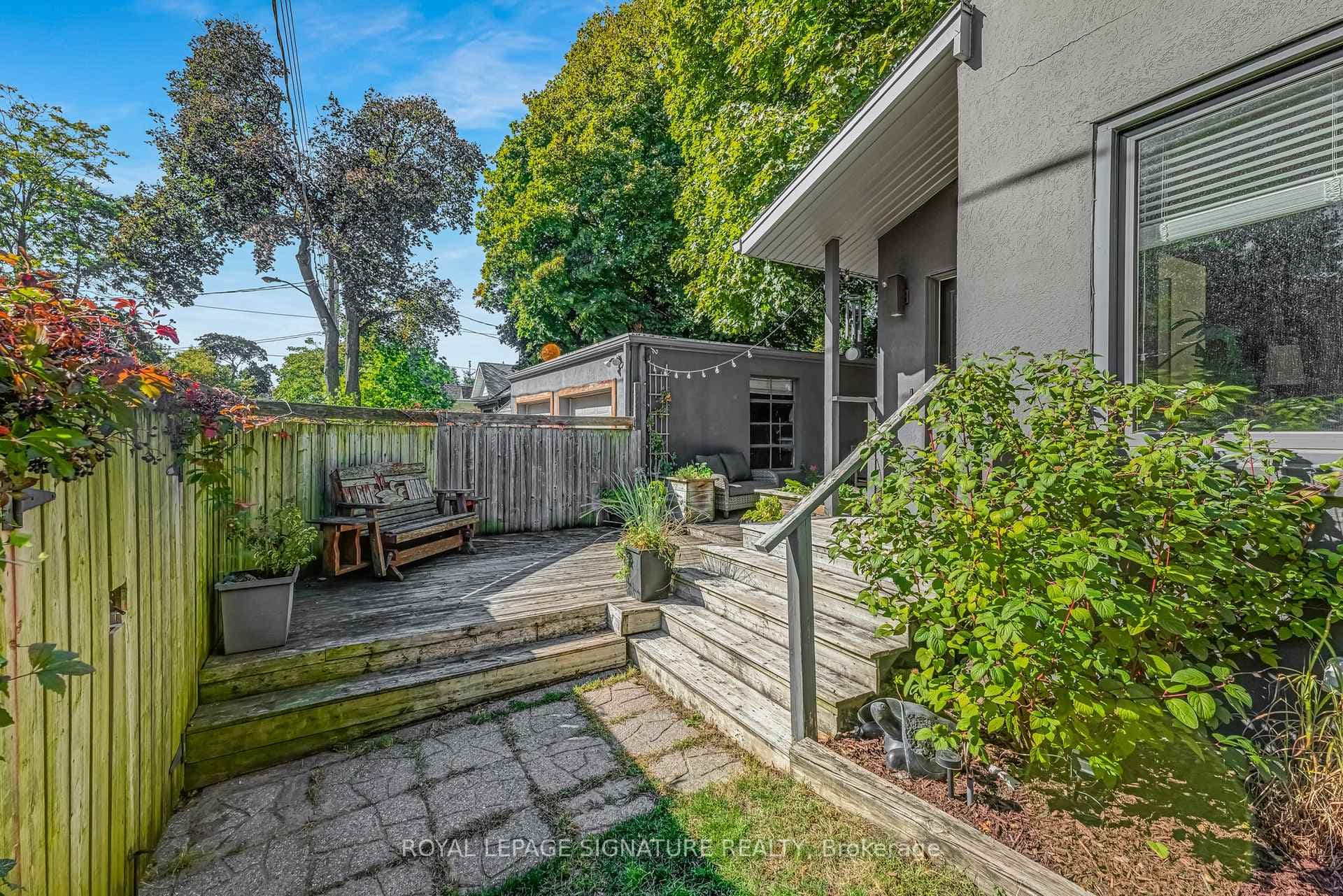 38 Bastedo Avenue photo 36