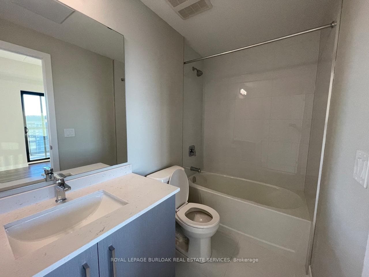 15 Queen Street Unit 1614 photo 16