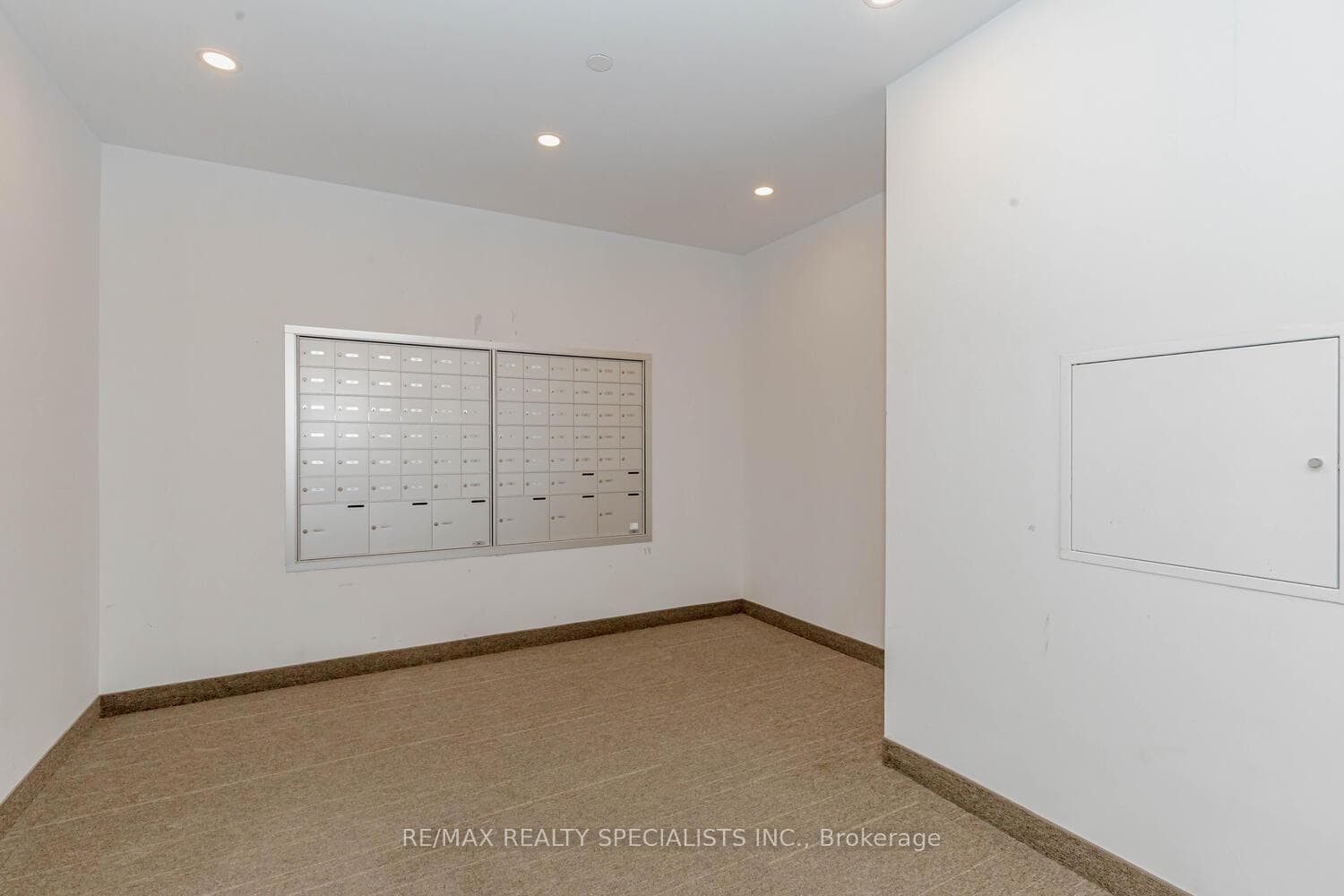 7549 Kalar Road Unit 309 photo 40