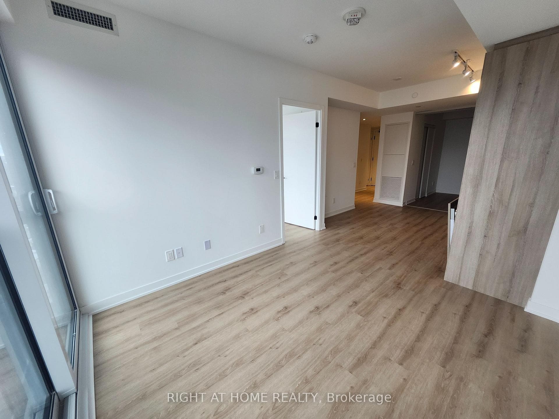 319 Jarvis Street Unit 2807 photo 10