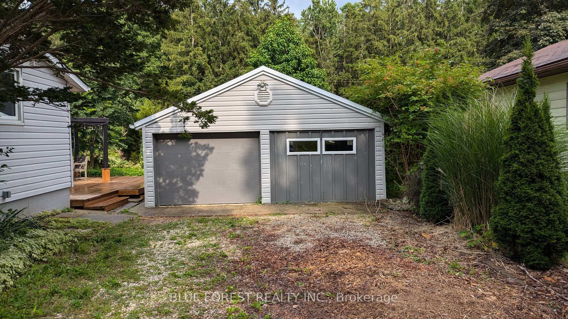 9572 Belmont Road photo 6