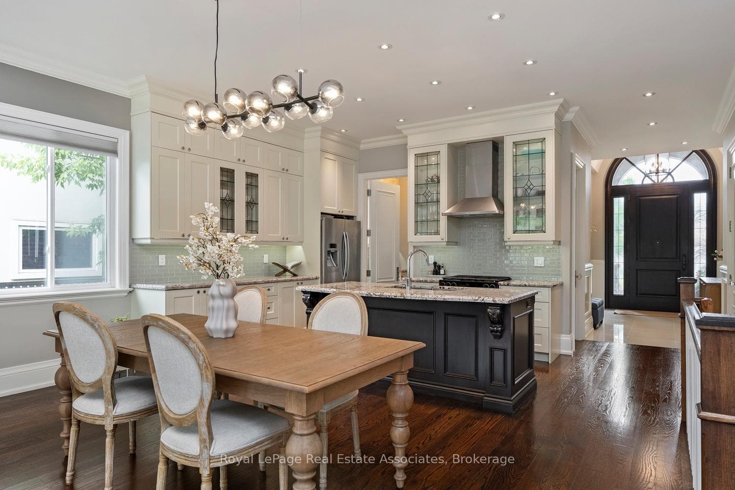 Dining/Kitchen