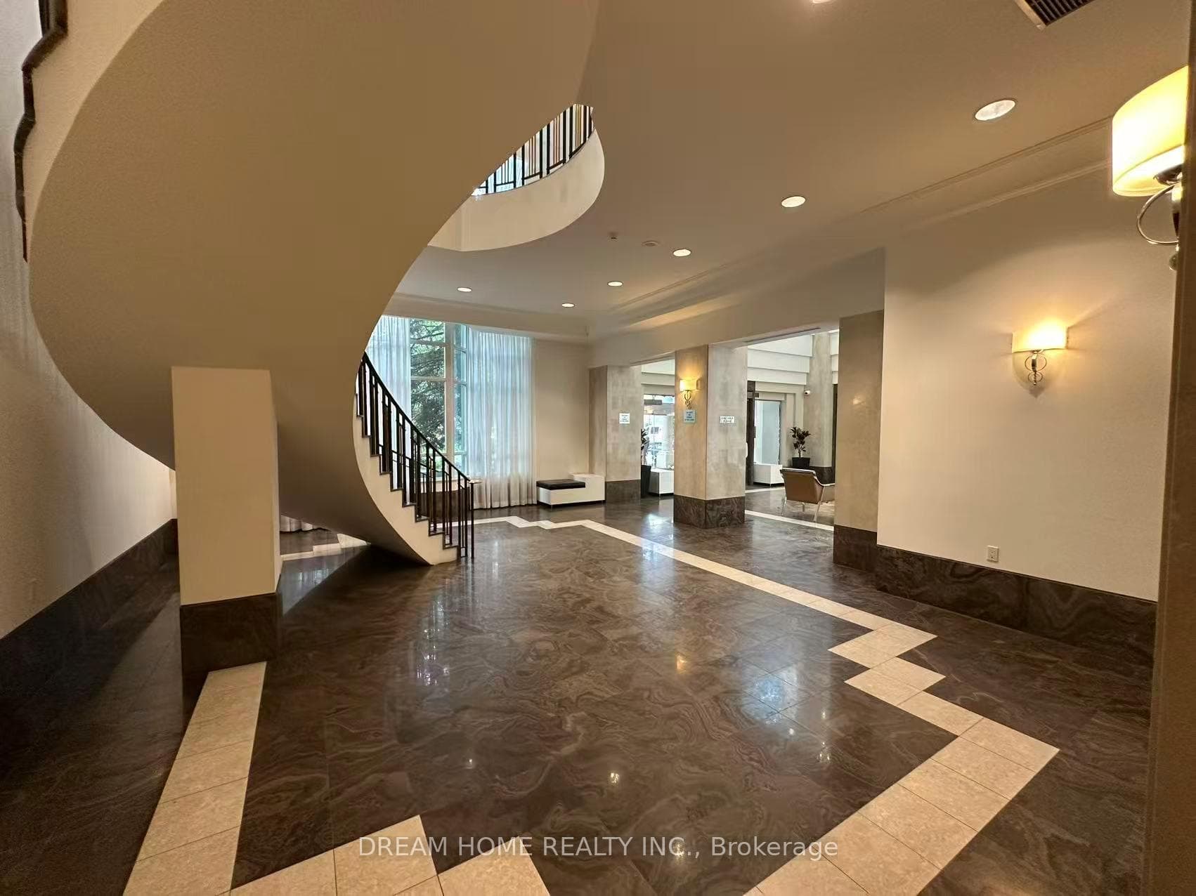 68 Corporate Drive Unit 2323 photo 2