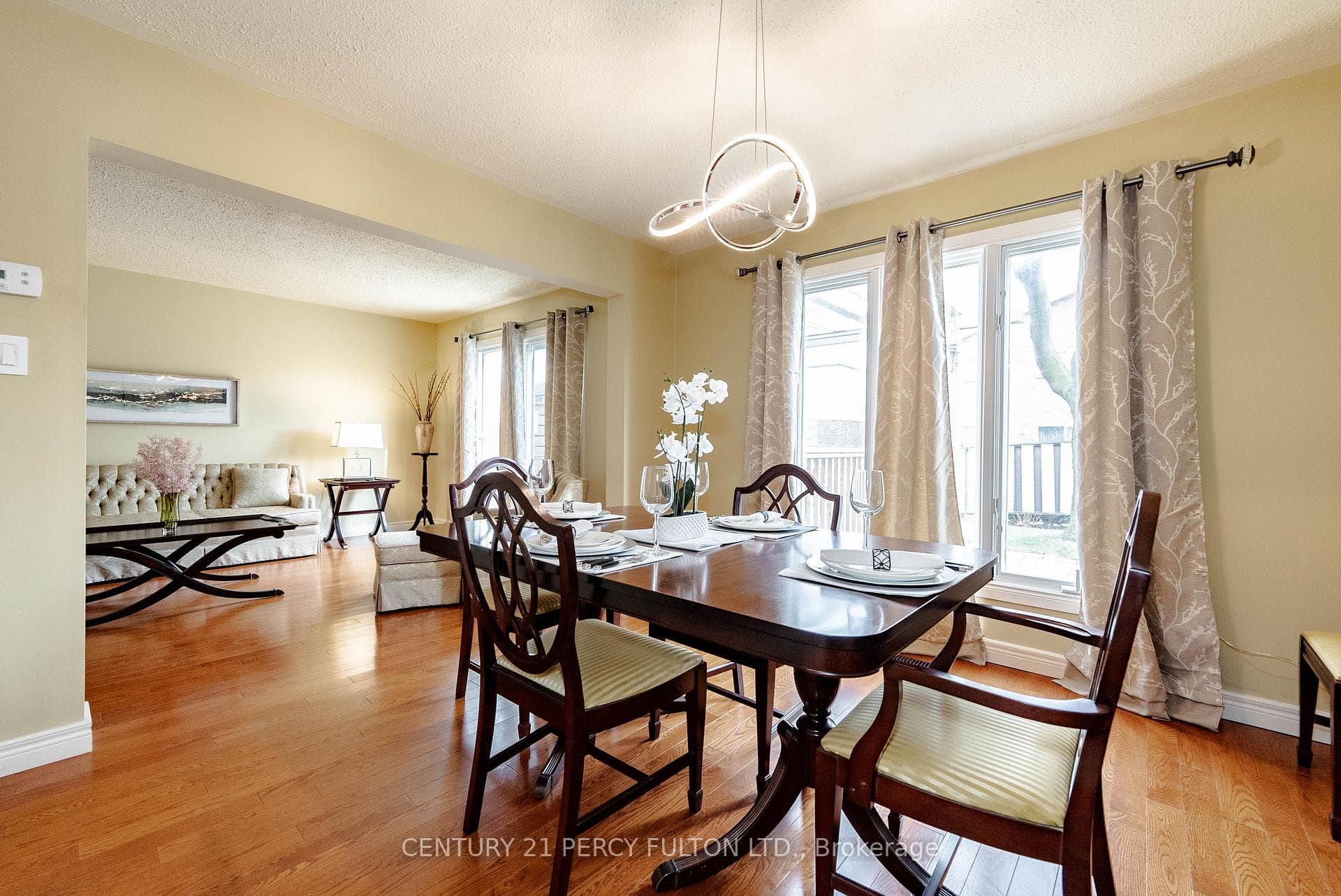 43 Placentia Boulevard photo 19