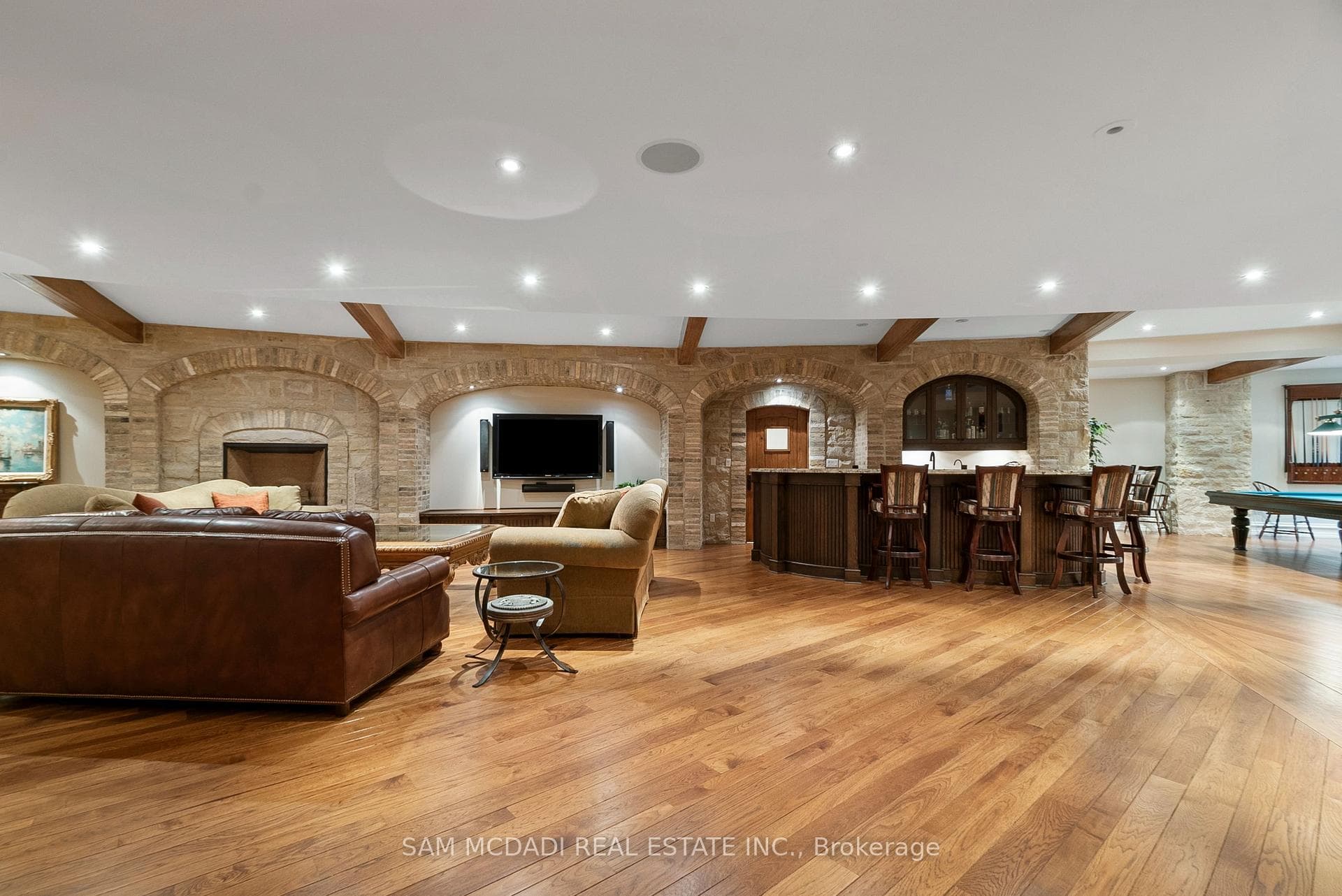 1343 Blythe Road photo 39