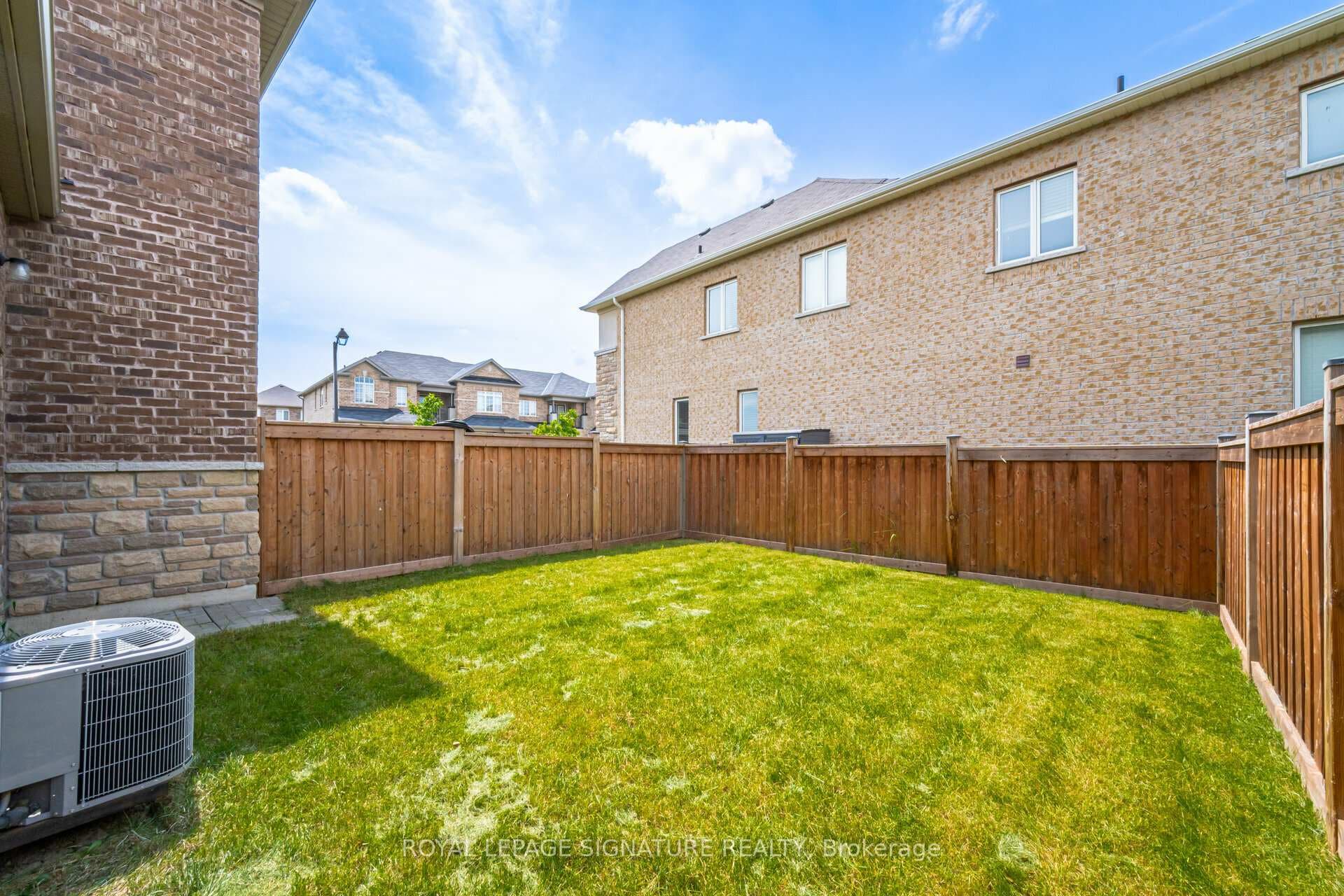 159 Bronson Terrace photo 38