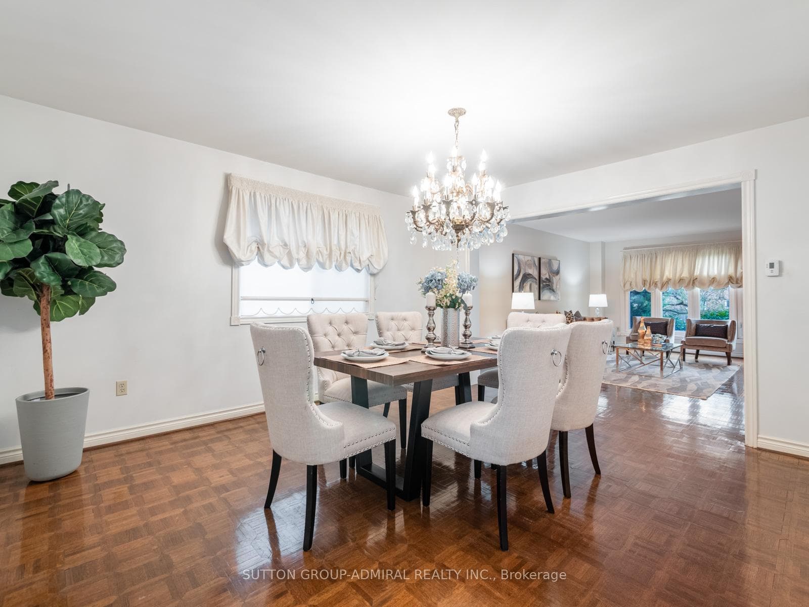 582 Spring Gate Boulevard photo 6