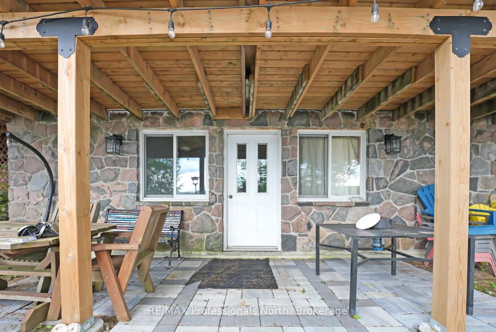 6198 Haliburton Lake Road photo 40