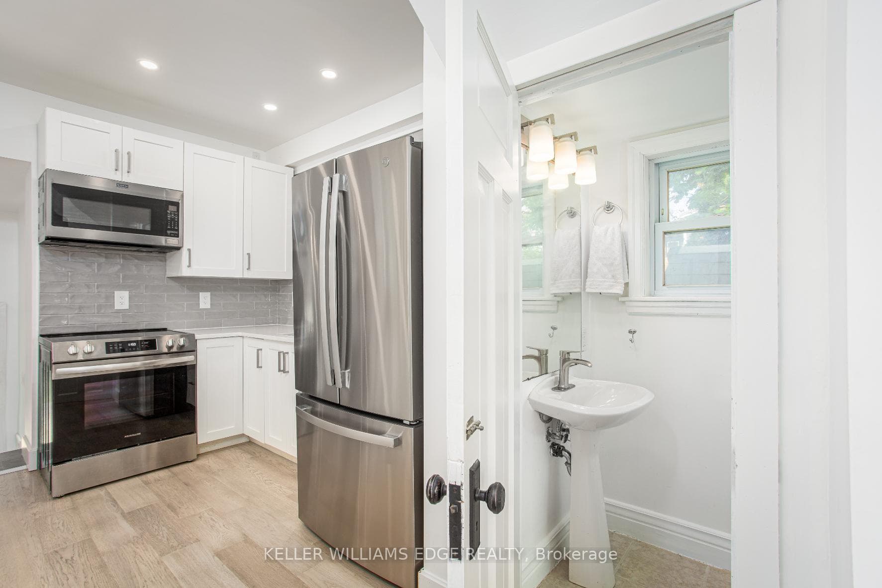 826 Beach Boulevard photo 17