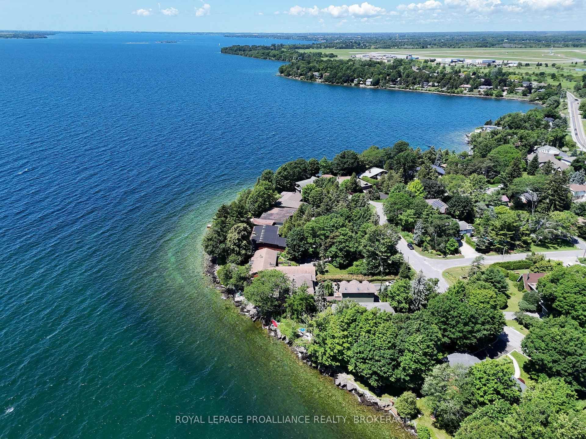 19 Lakeland Point Drive photo 2