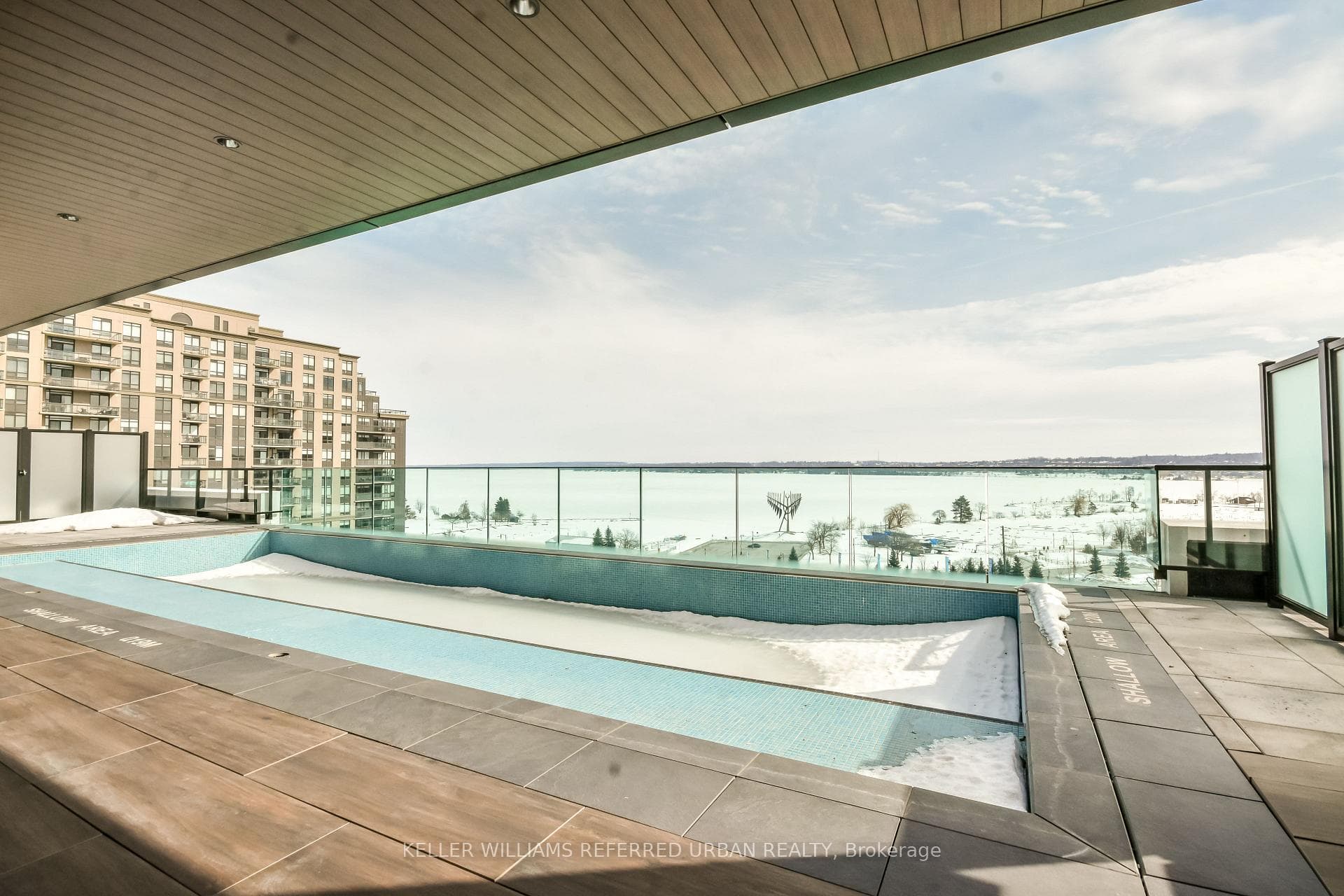 39 Mary Street Unit 1608 photo 32