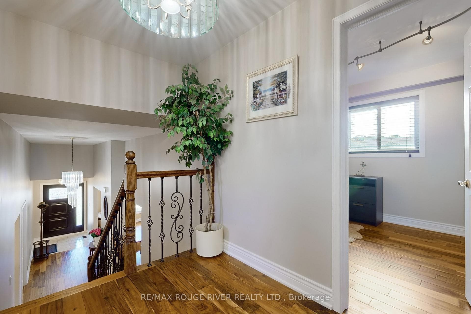 20 Greendowns Drive photo 13