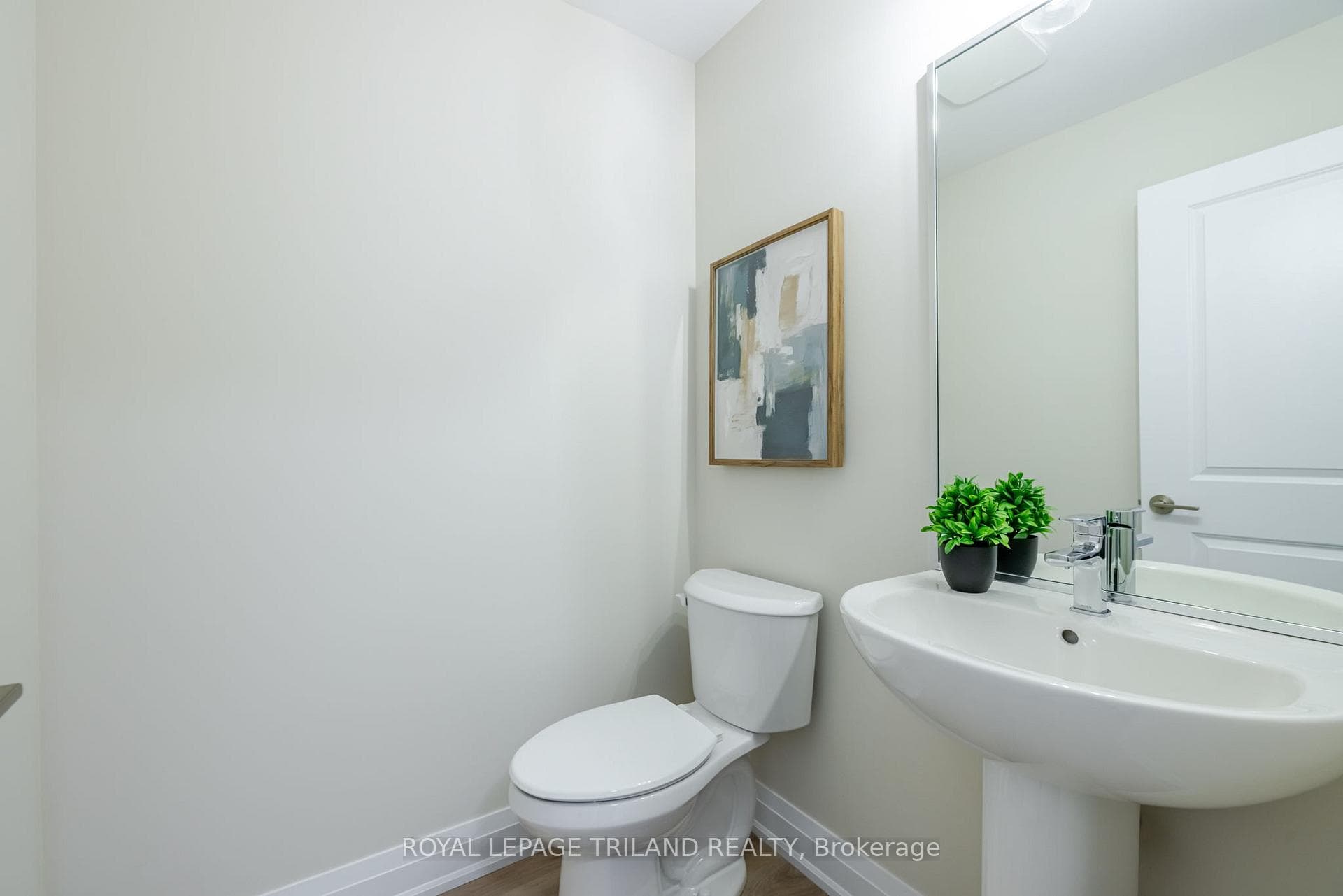 1841 Dalmagarry Road photo 6