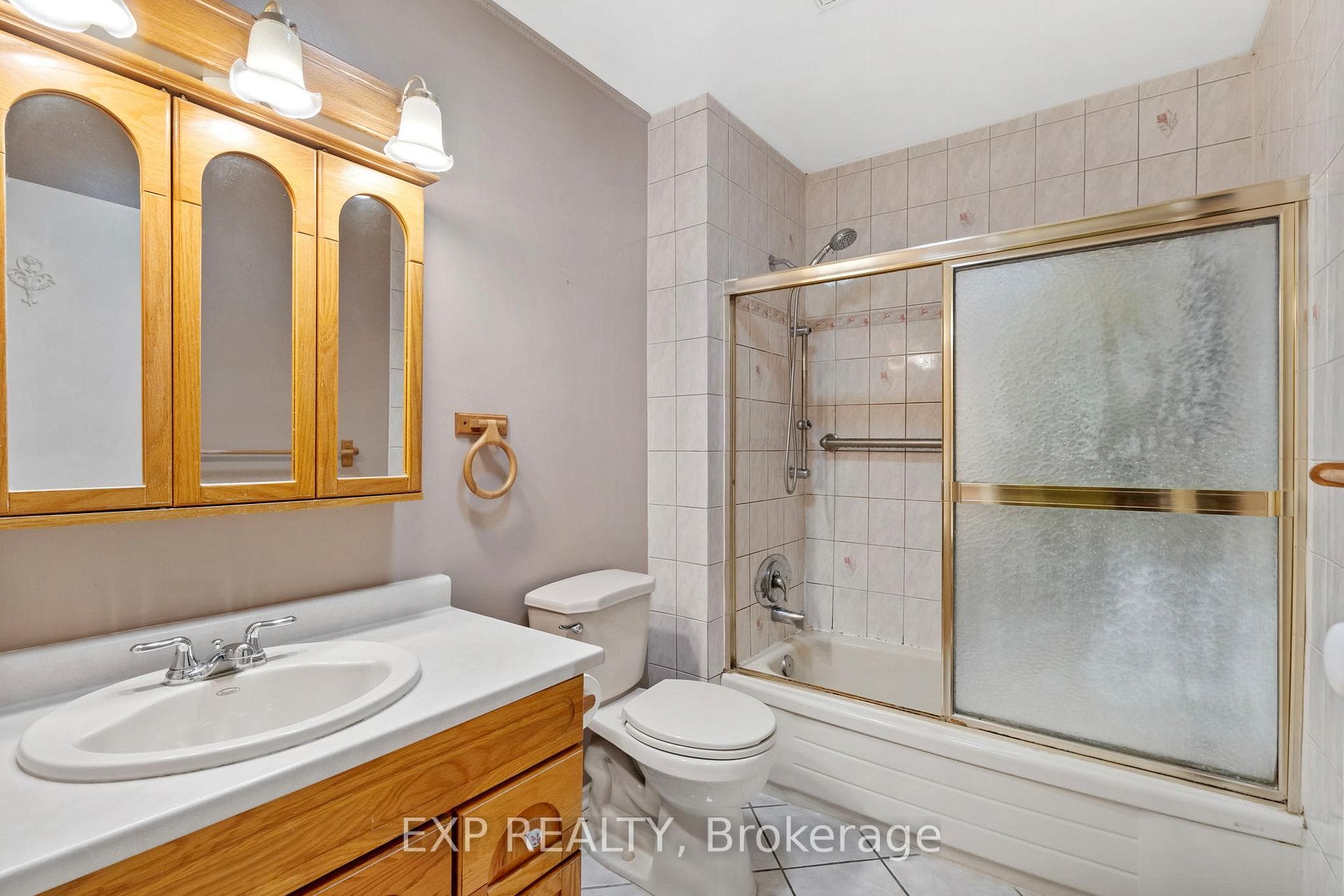 97 Mercer Crescent photo 12