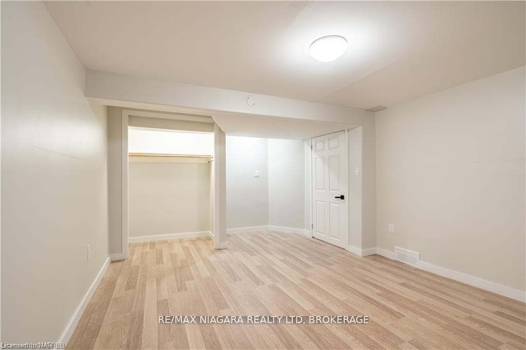 7121 Dorchester Road Unit LOWER photo 6