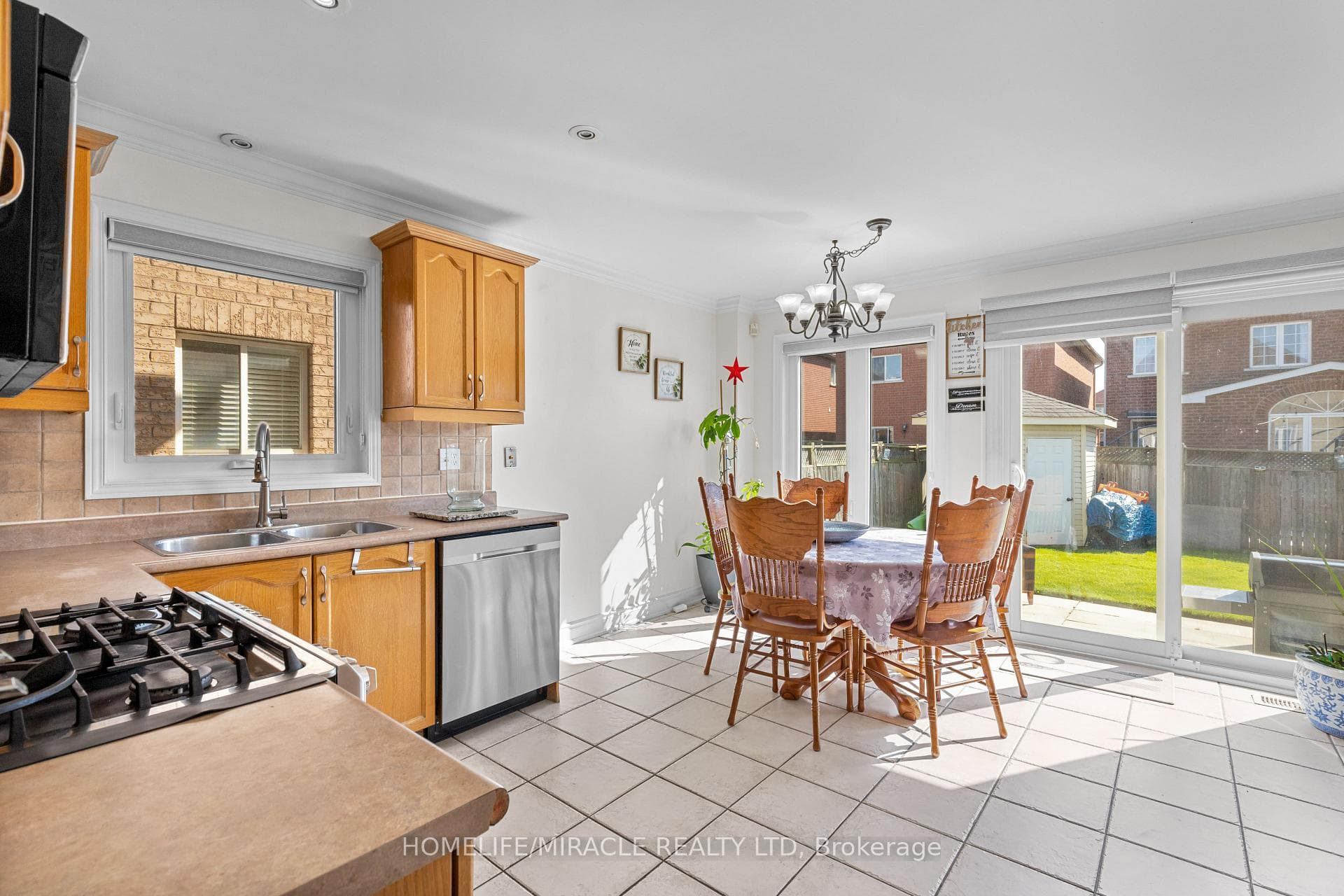 44 Newark Way photo 27