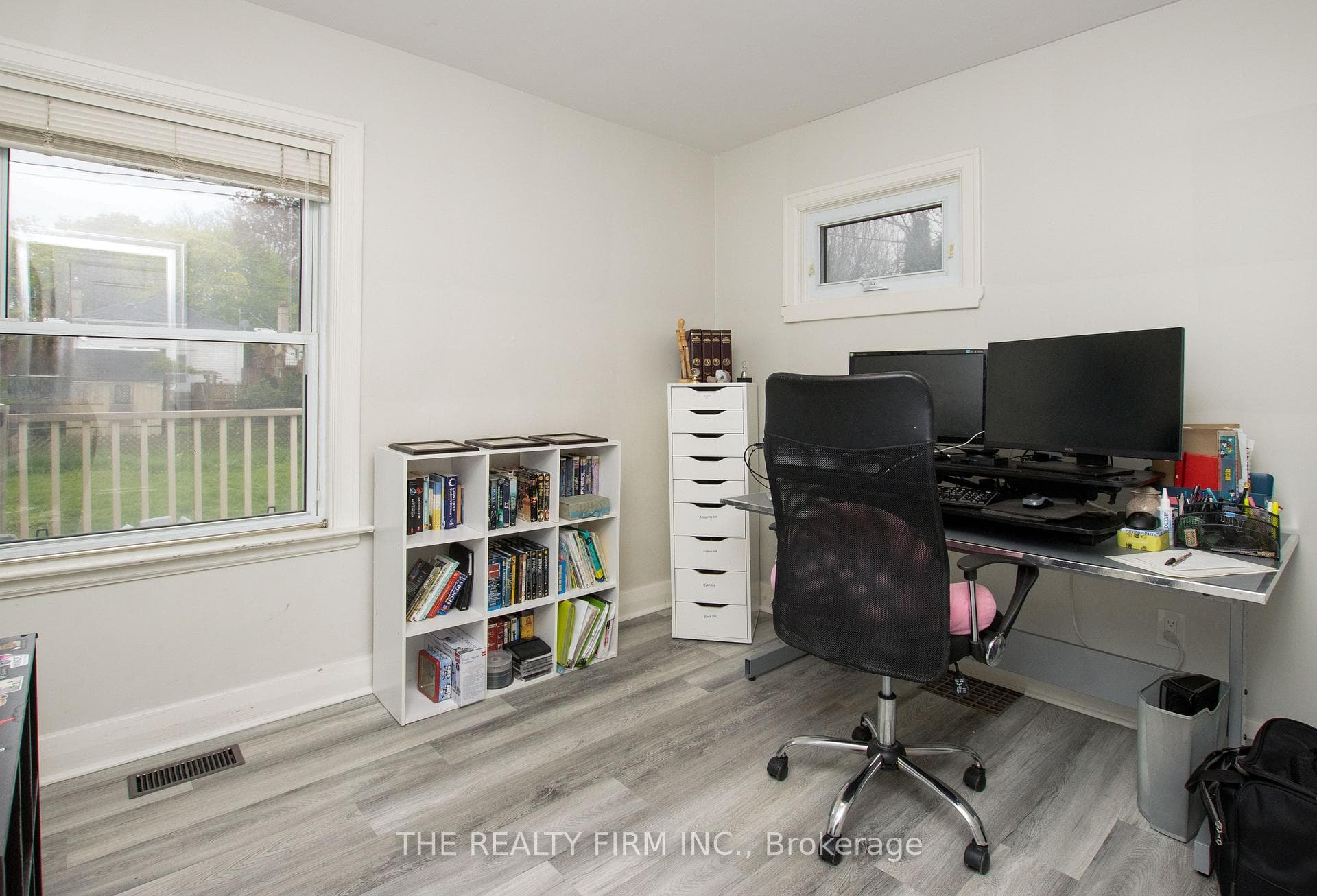 1319 Wilton Avenue photo 19