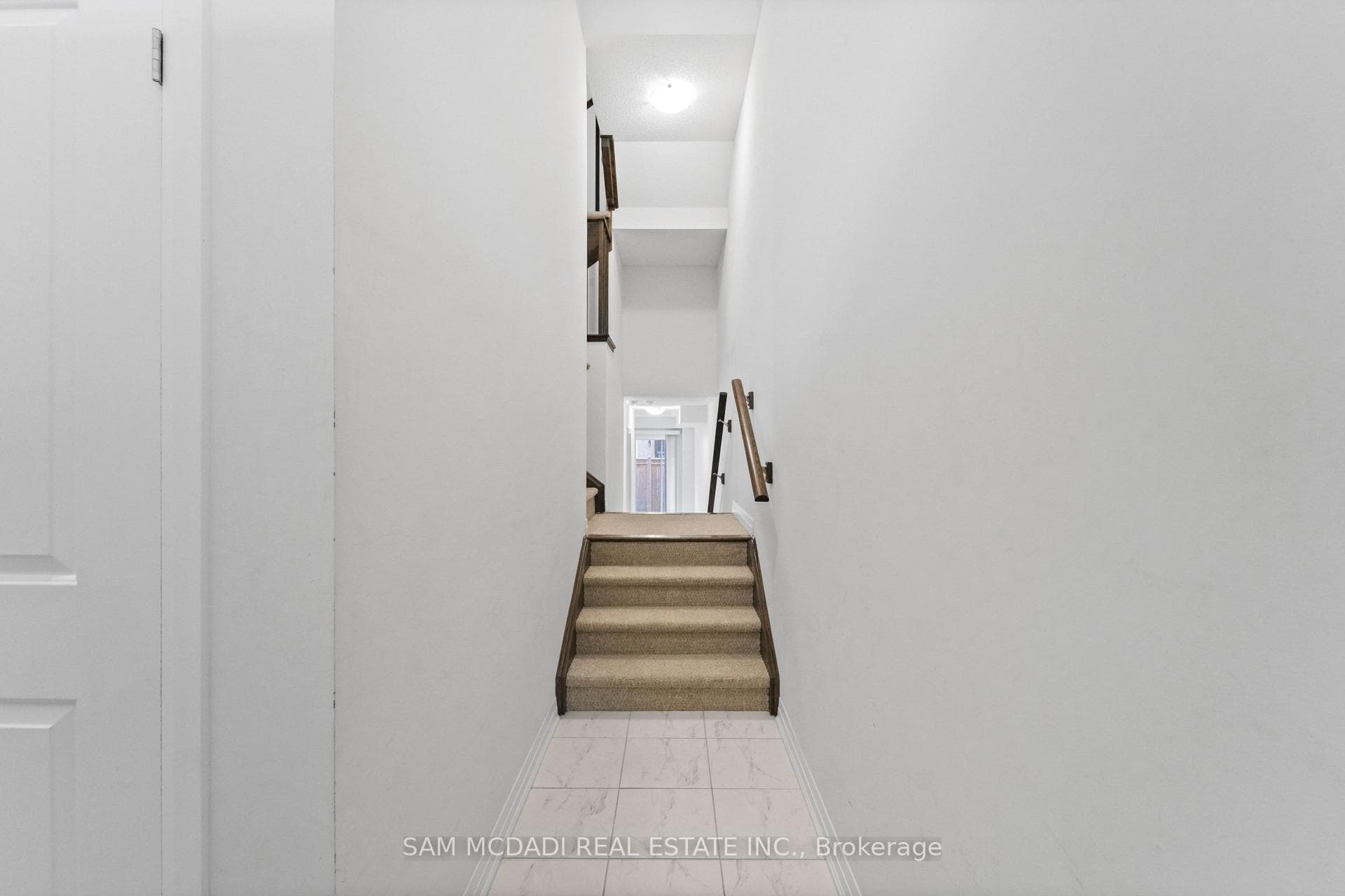 4083 Canby Street photo 3