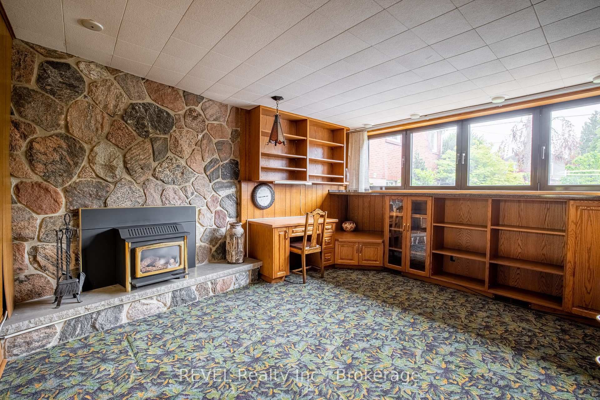 5913 Delaware Street photo 28