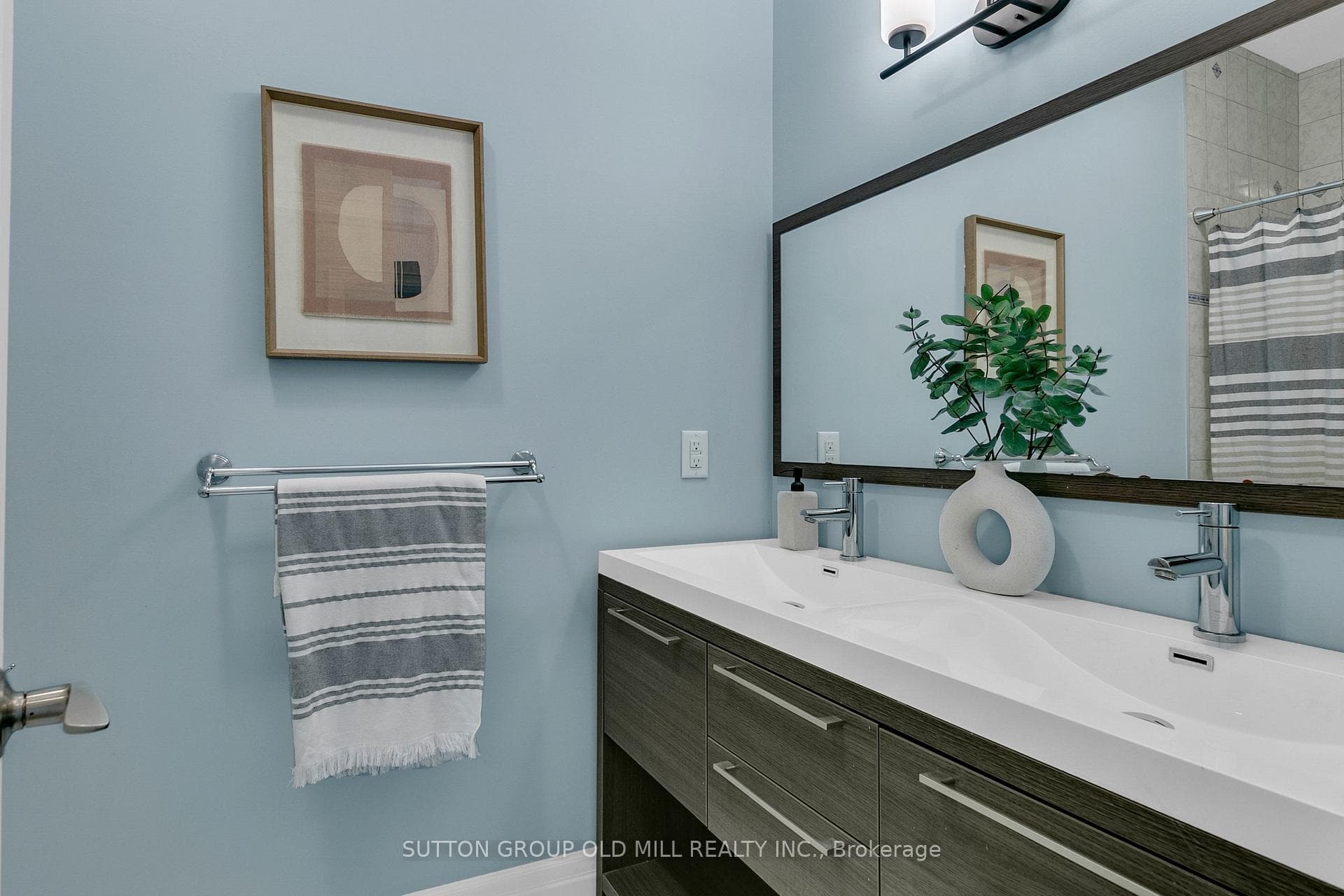 76 Mayfield Avenue photo 30