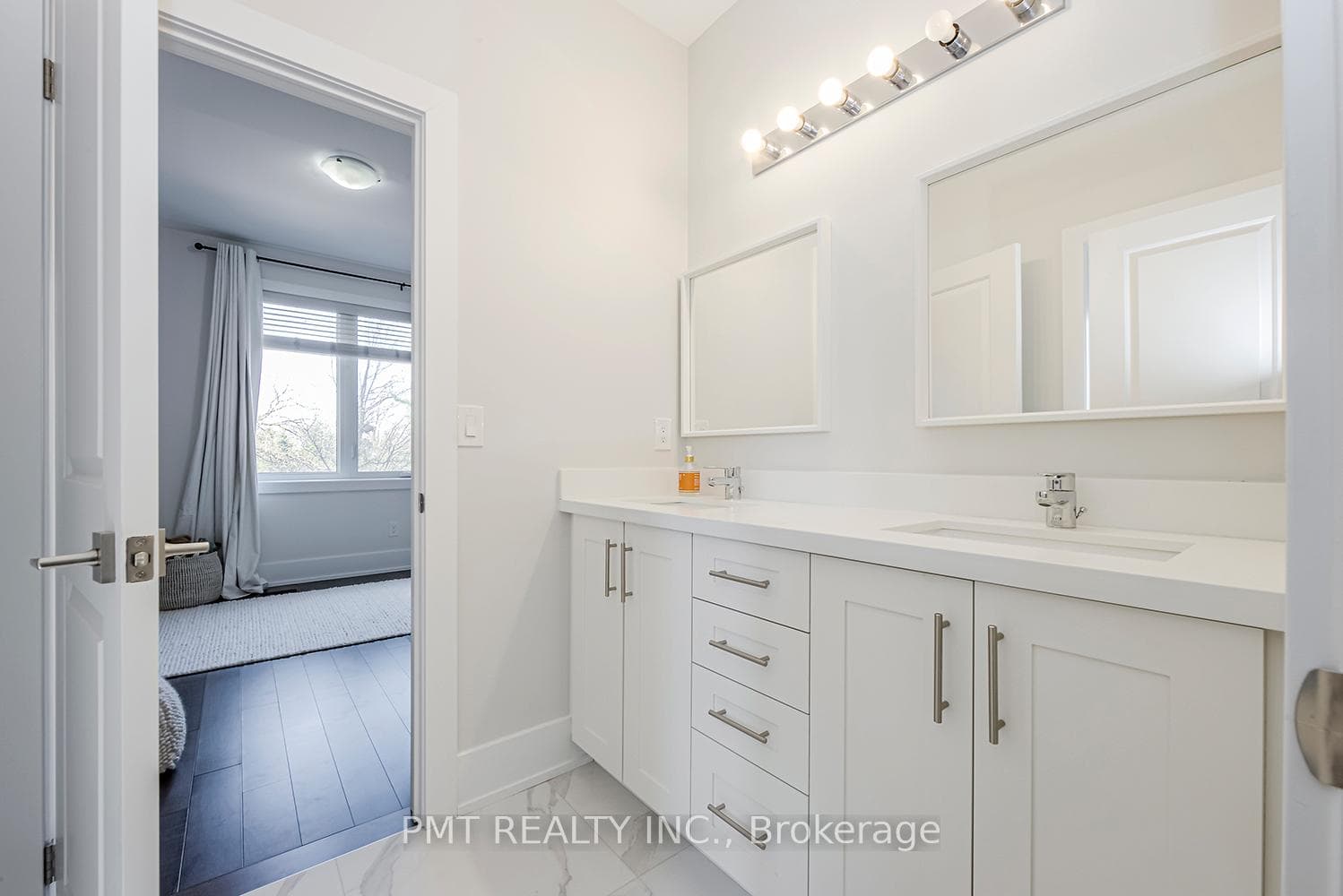 955 Eighth Street photo 23