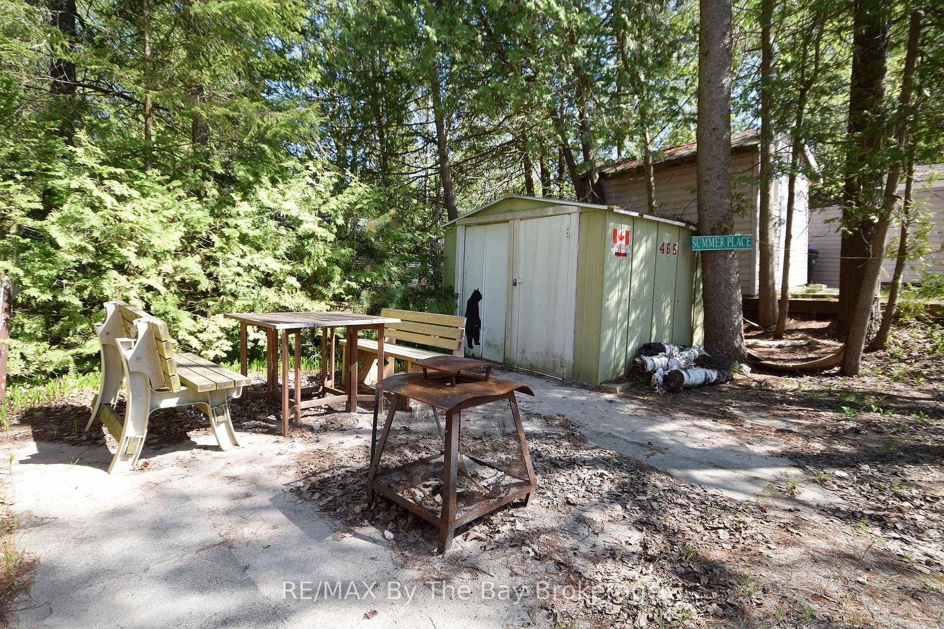 465 Bluewater Lane photo 19