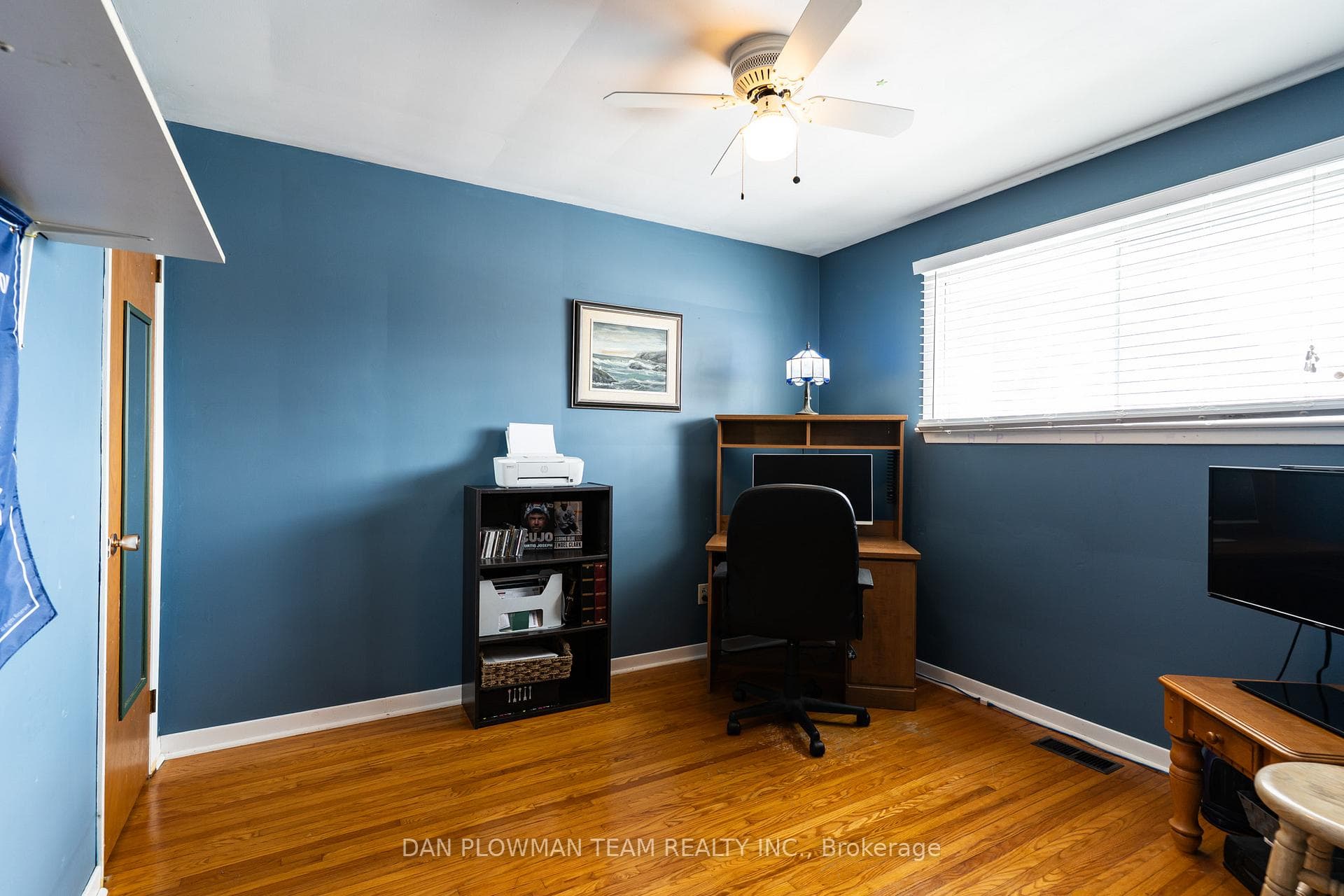 742 Chesterton Avenue photo 22