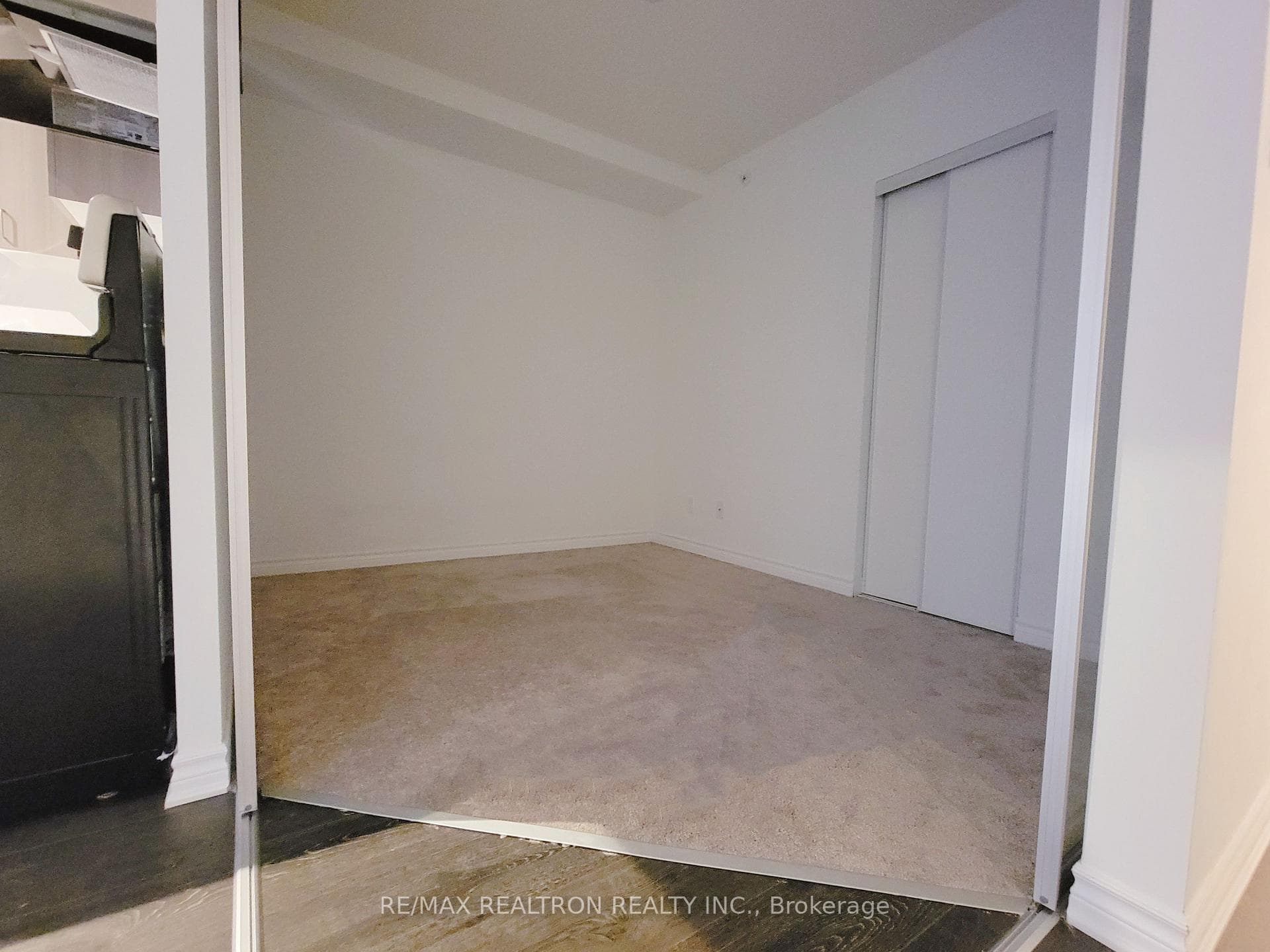 1 Falaise Road Unit 203 photo 6