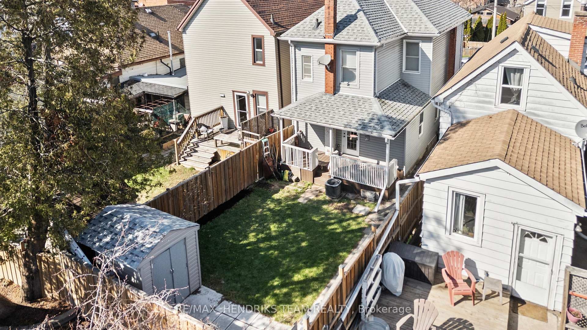 192 Wood Street photo 40