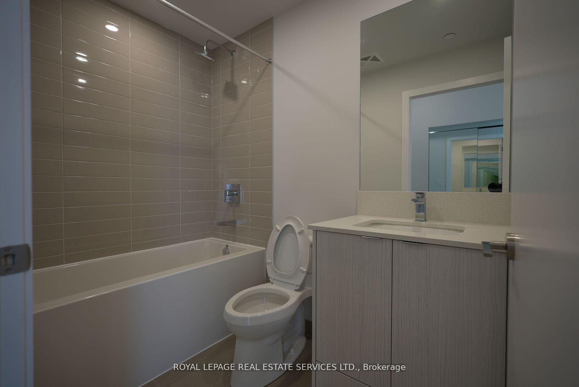 4130 Parkside Village N/A Unit 2701 photo 14