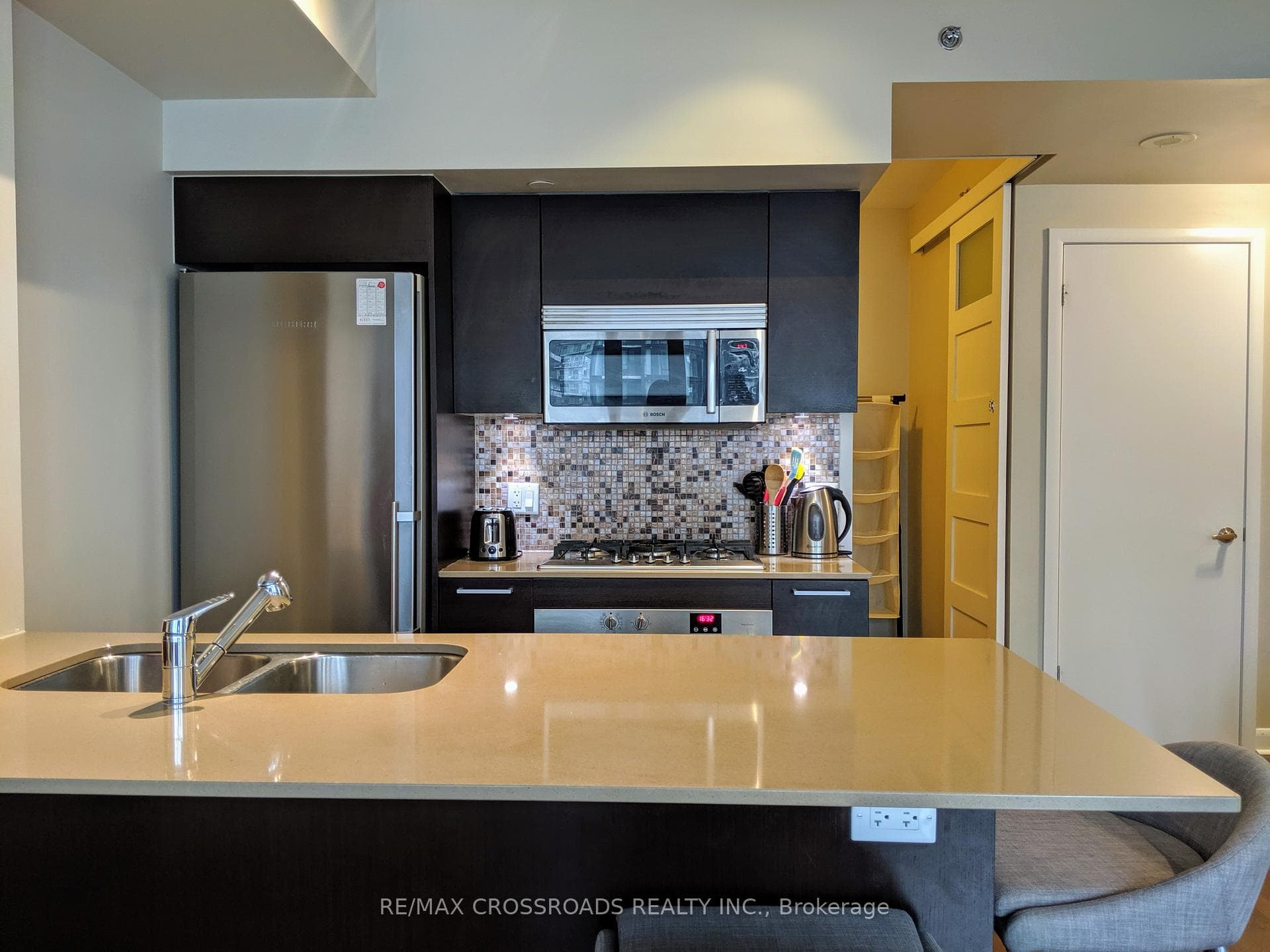375 King Street Unit 2406 photo 8