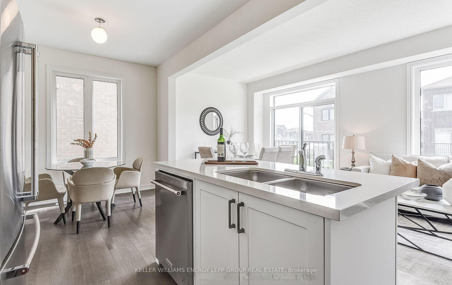 74 Armilia Place photo 7