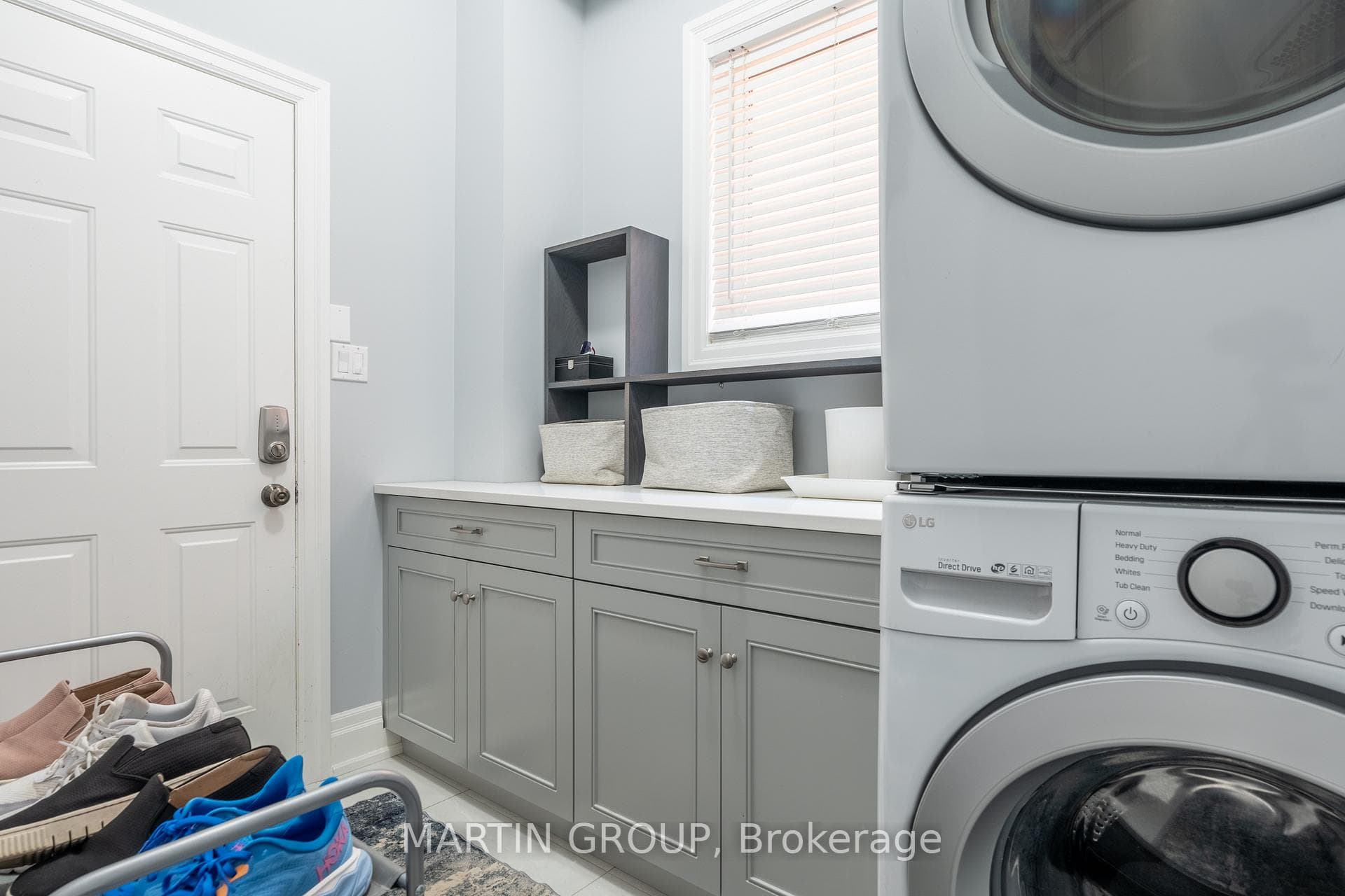 2260 FOXFIELD Road photo 23