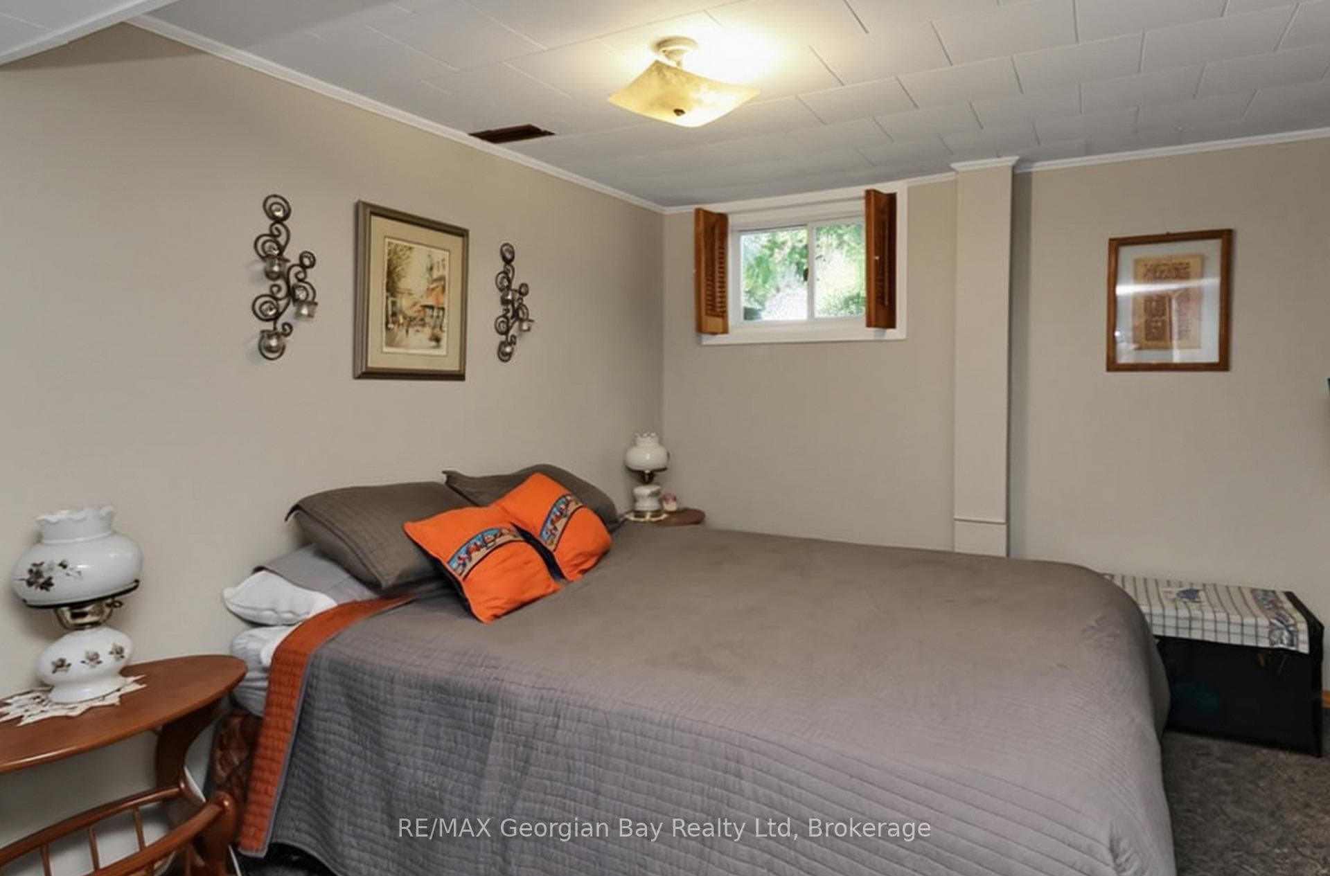 511 Camilla Street photo 22