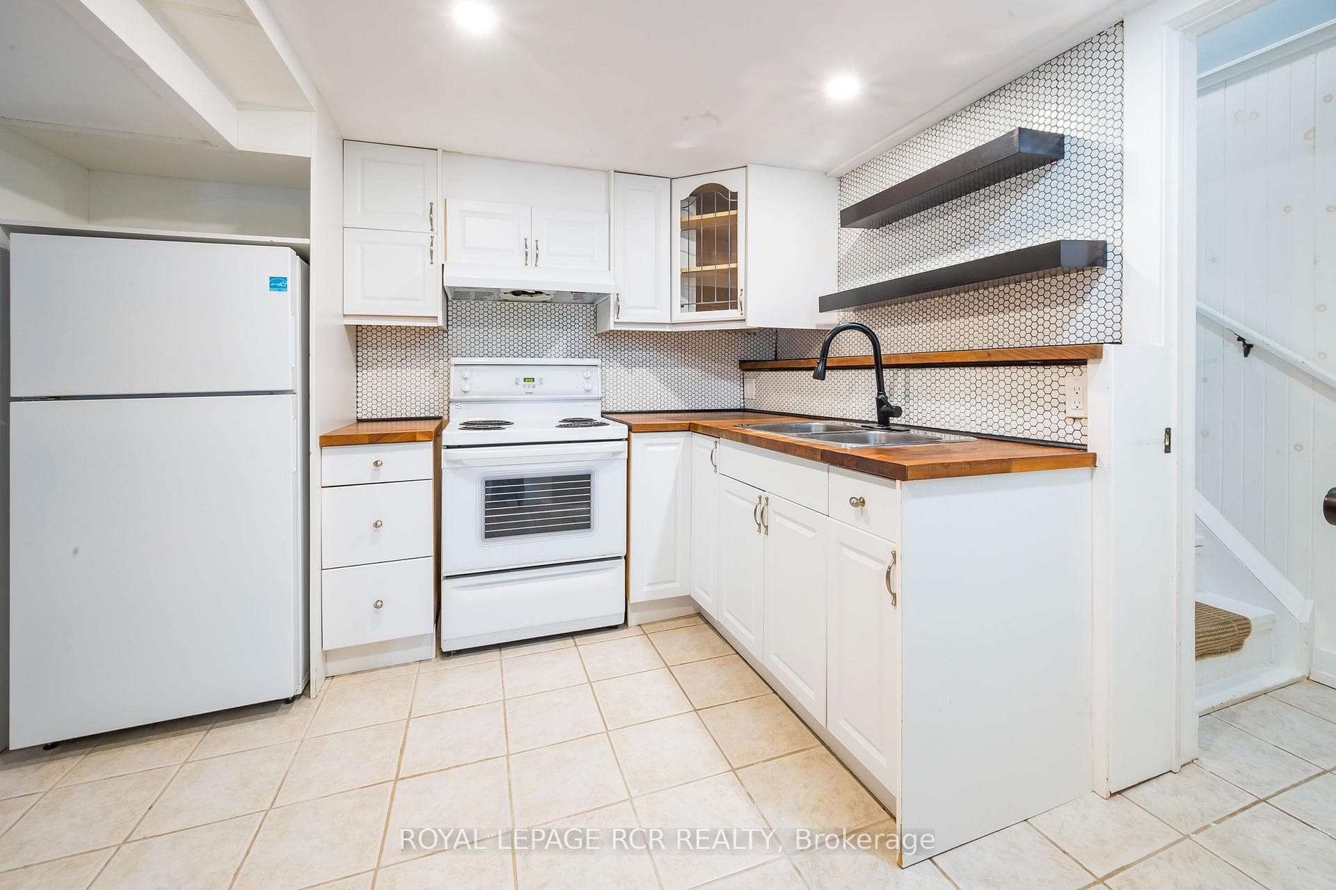 57 Second Street Unit Lower photo 2