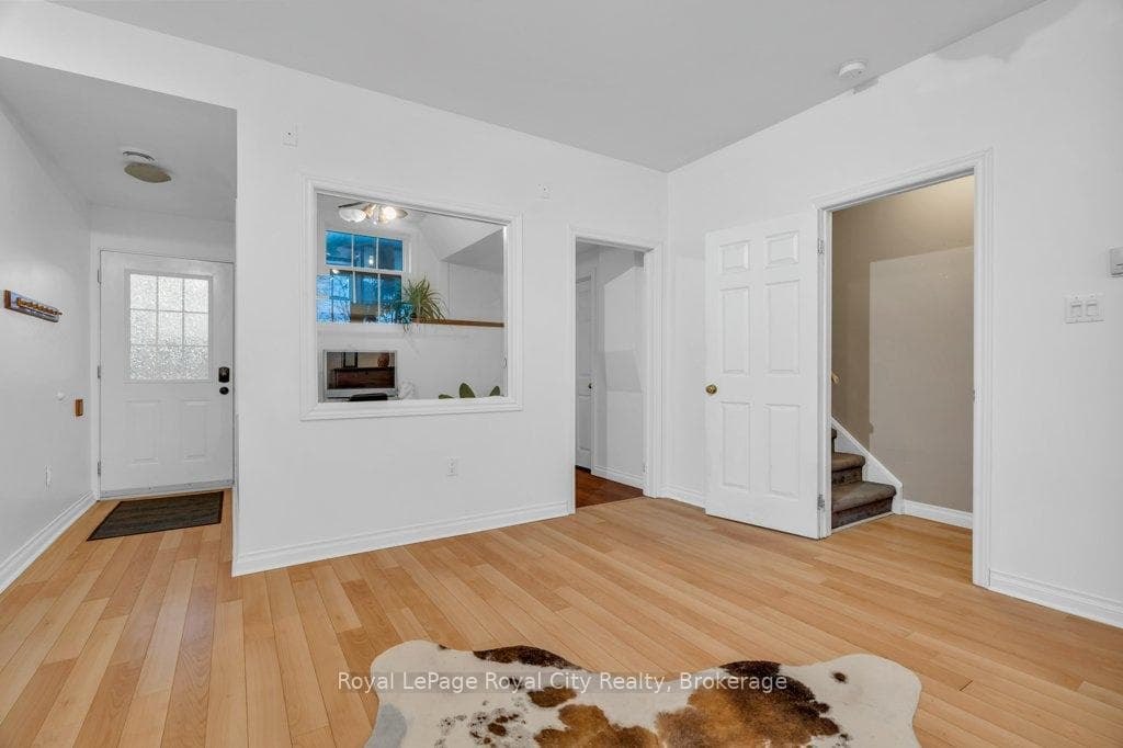 128 Dufferin Street photo 26