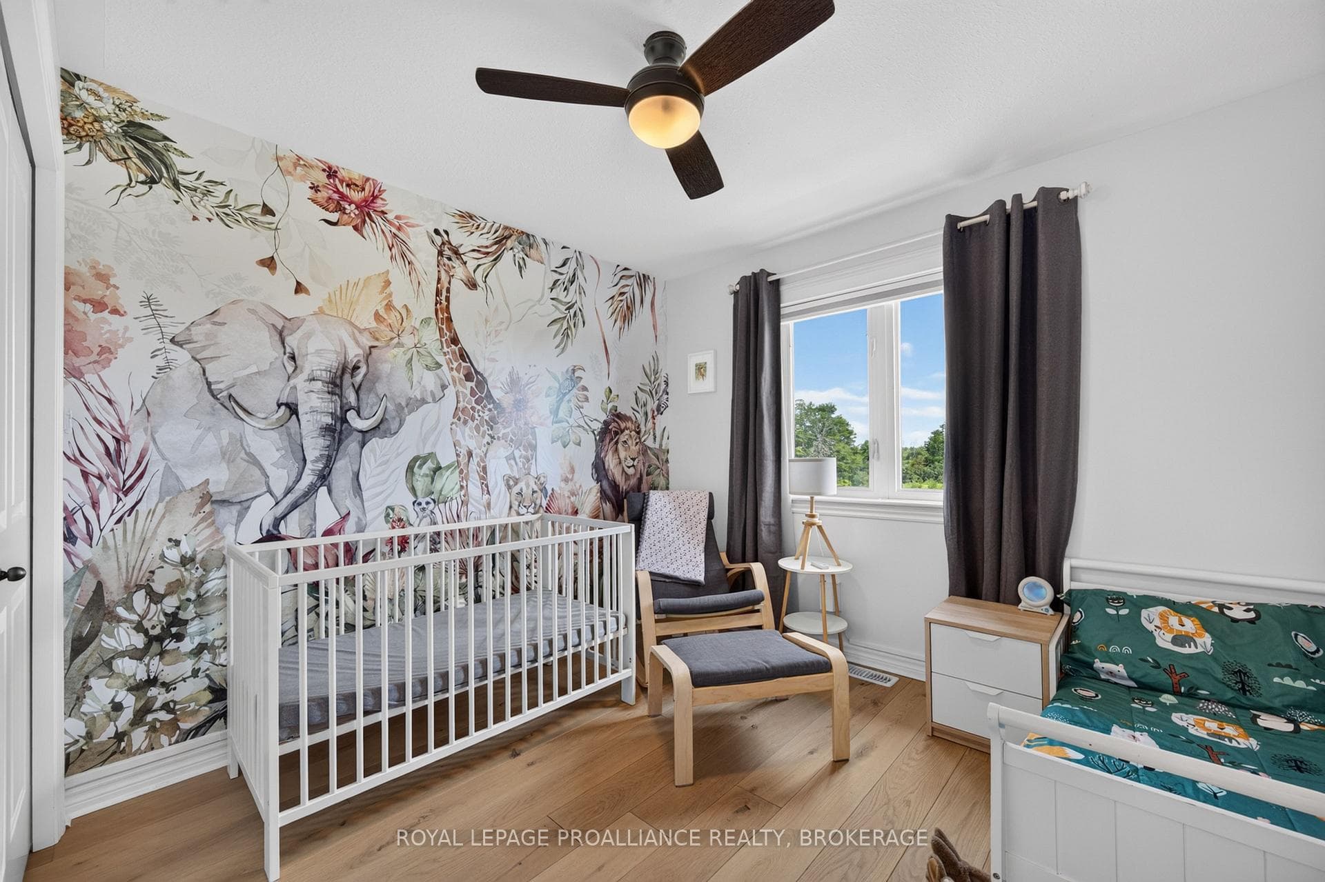 378 Buckthorn Drive photo 23