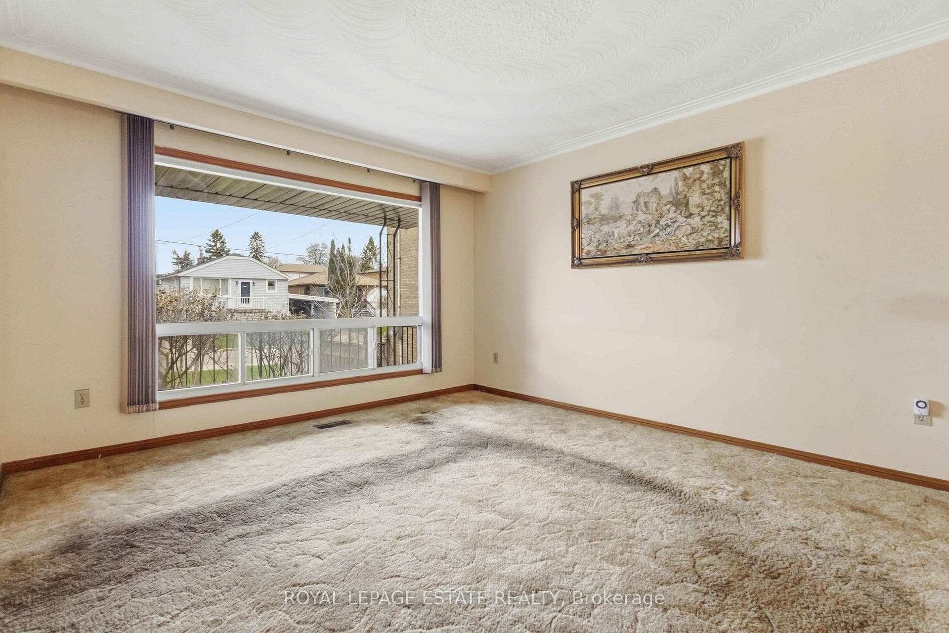20 Davidson Avenue photo 4