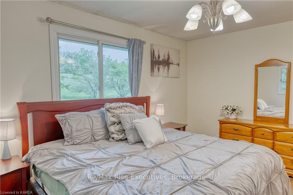 4853 BEDFORD Road photo 34
