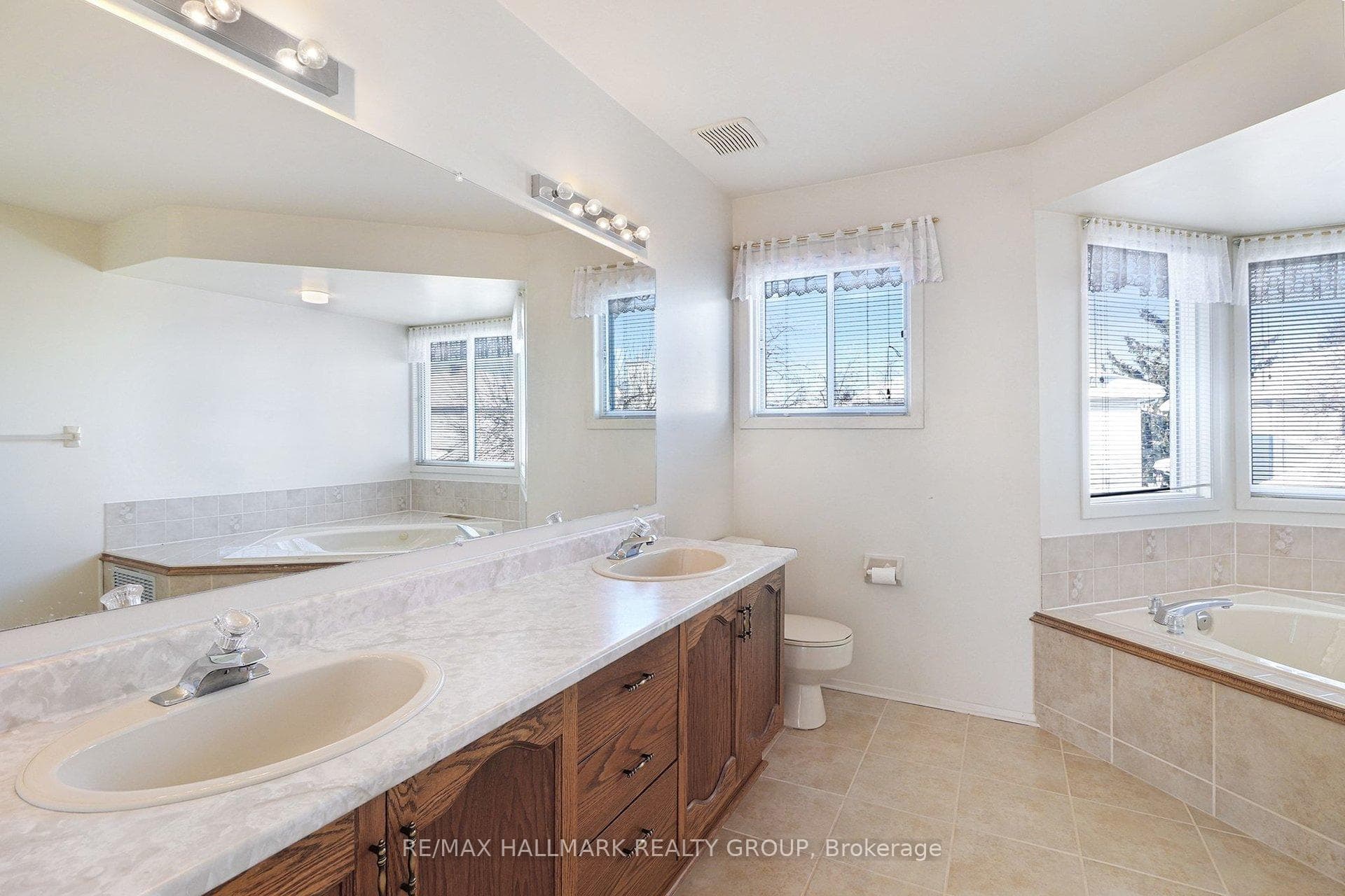 751 Merkley Drive photo 23