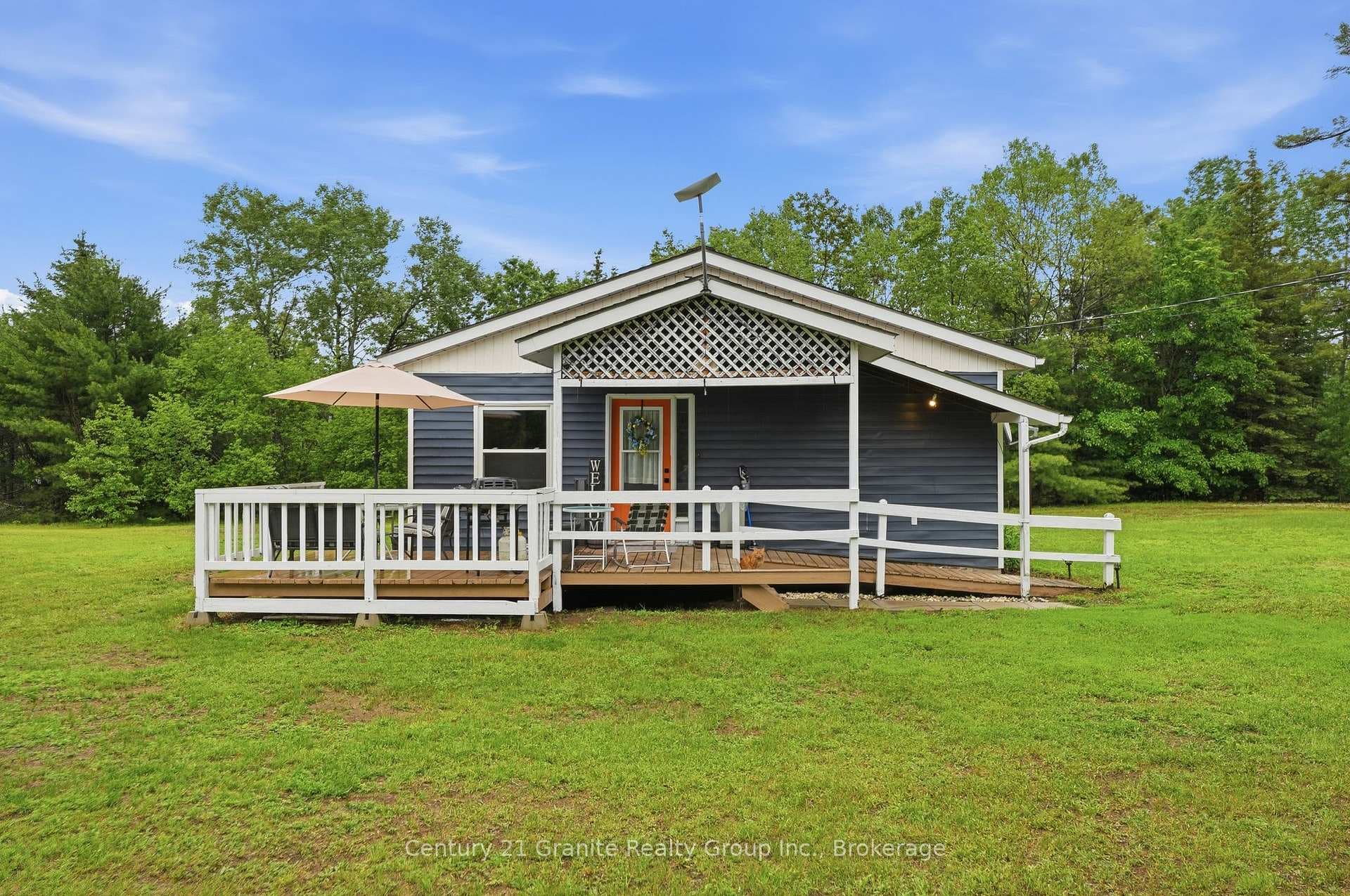 18 Pine Ridge Road photo 2