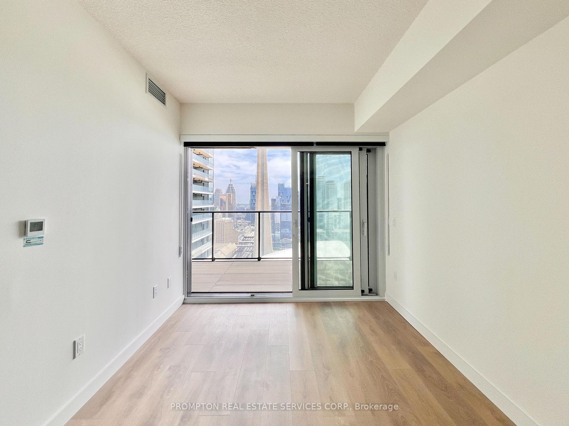 3 Concord Cityplace Way Unit 5008 photo 4